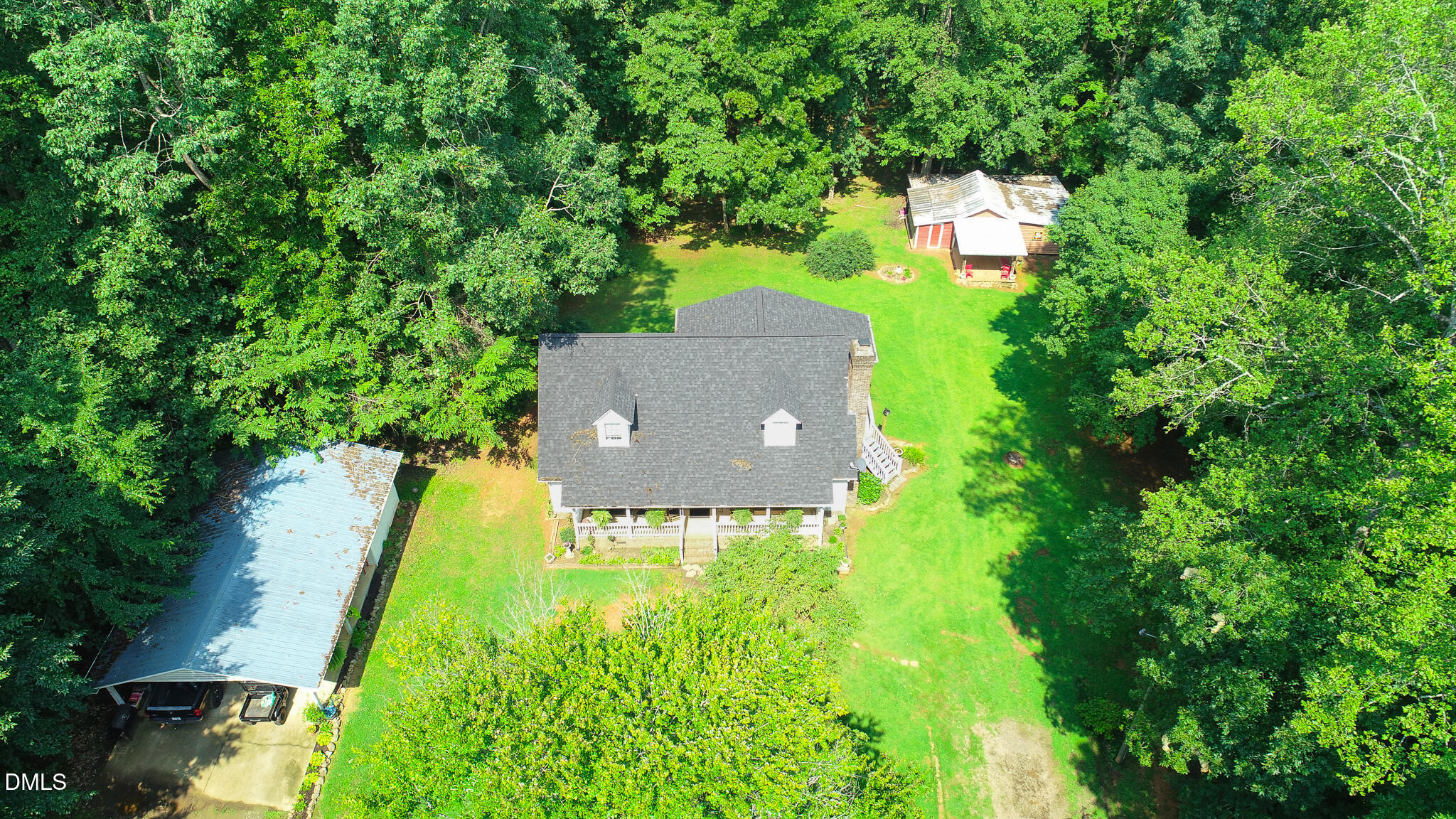 main property photo 9