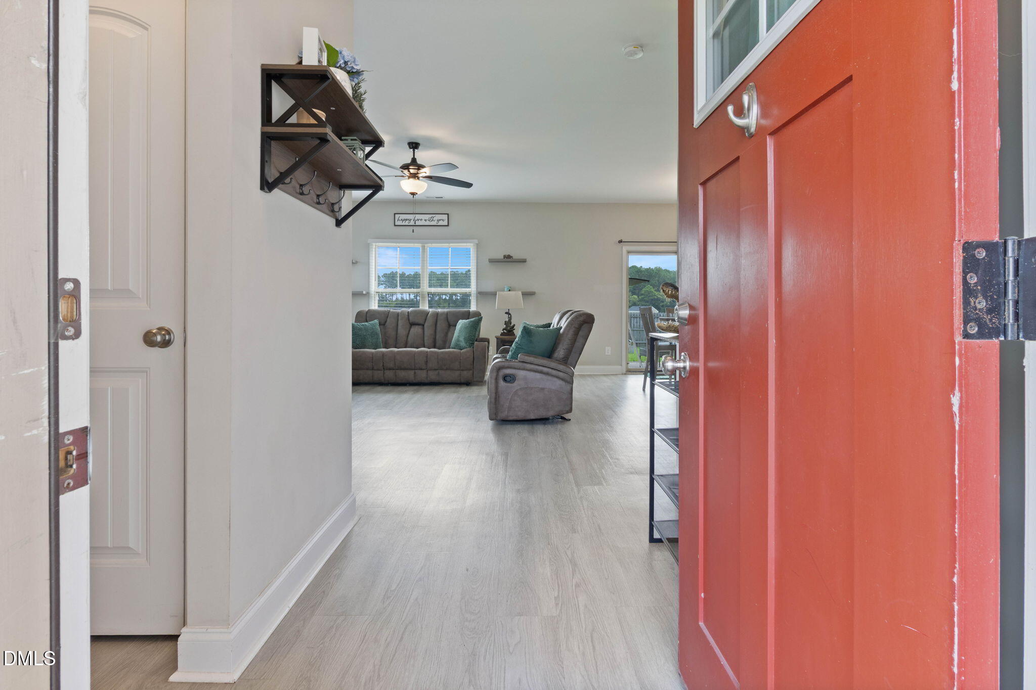 main property photo 4