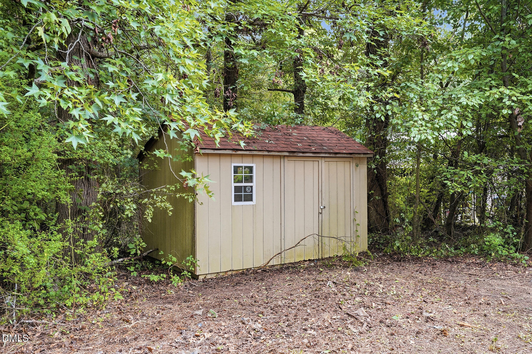 main property photo 23