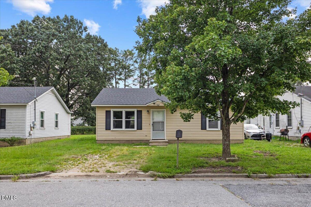 main property photo 27
