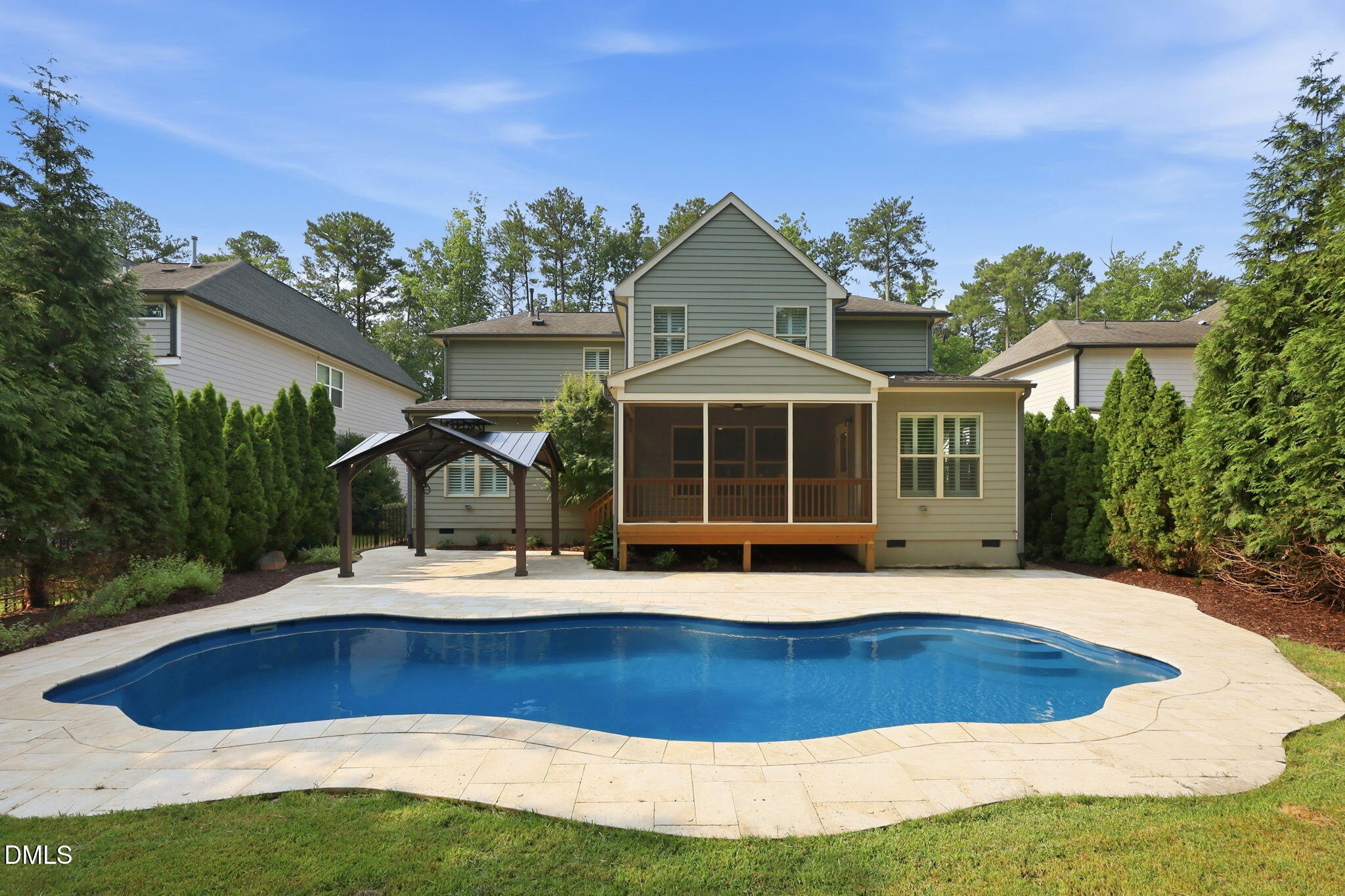 main property photo 50