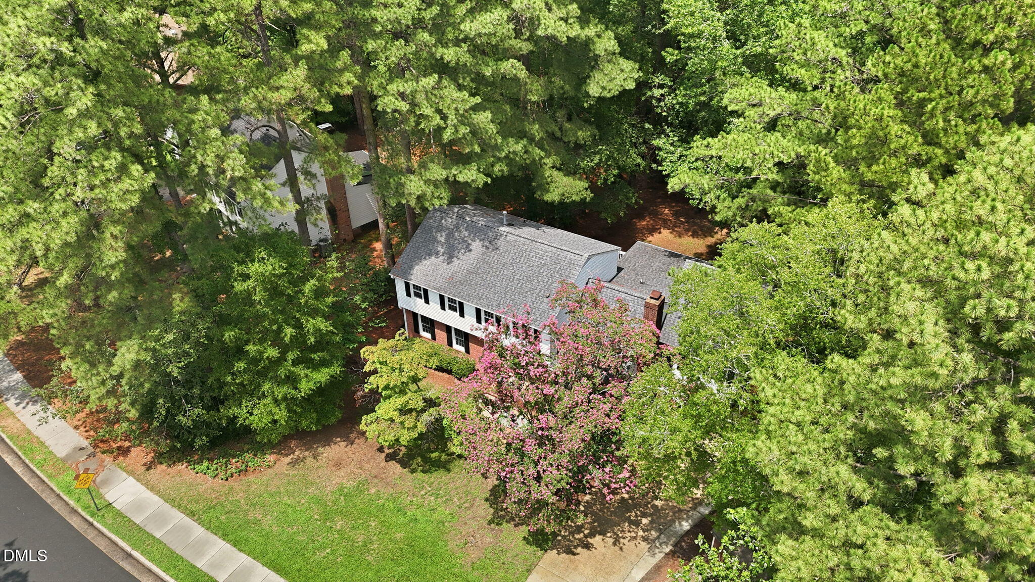 main property photo 41