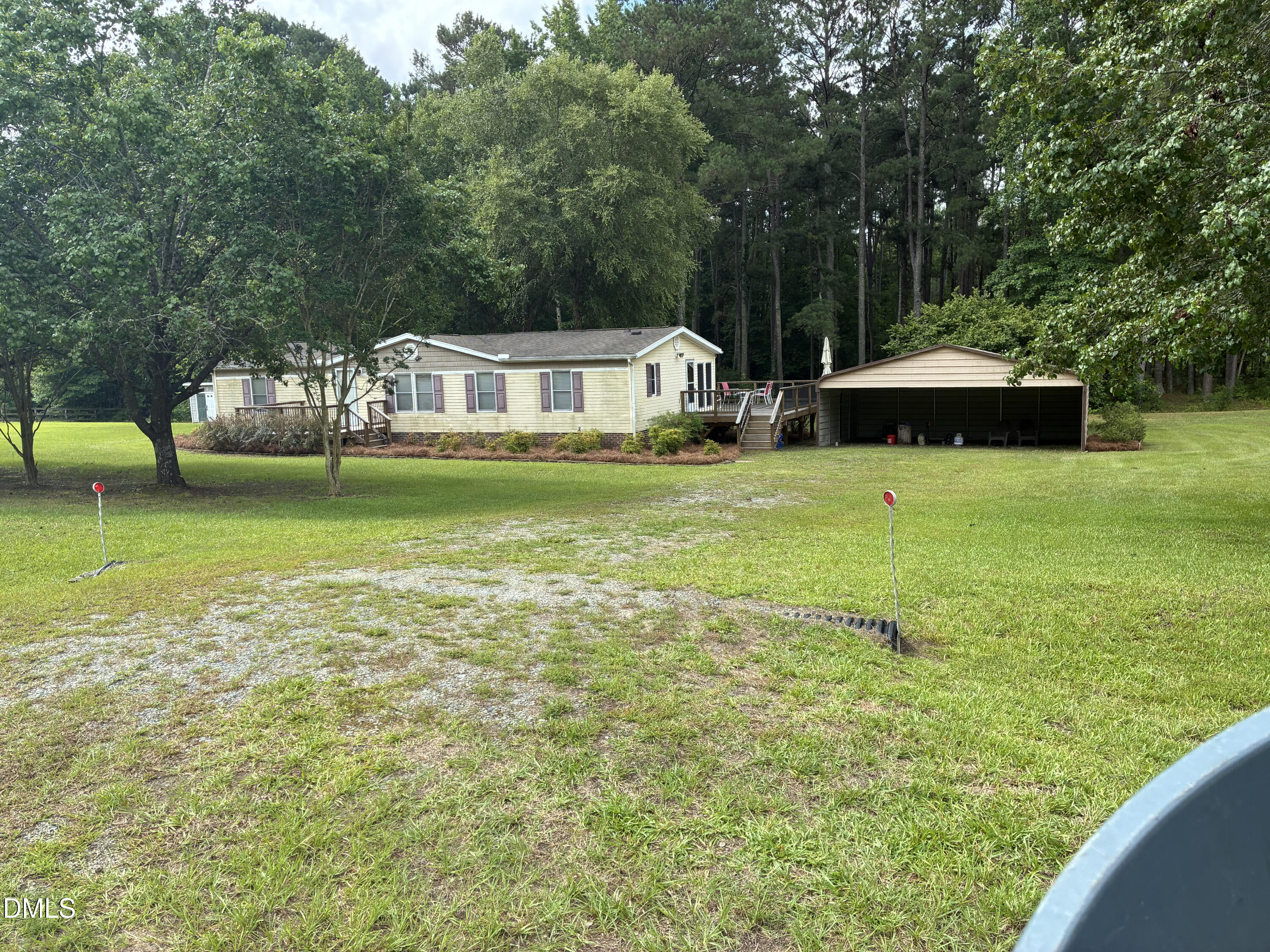 main property photo 17