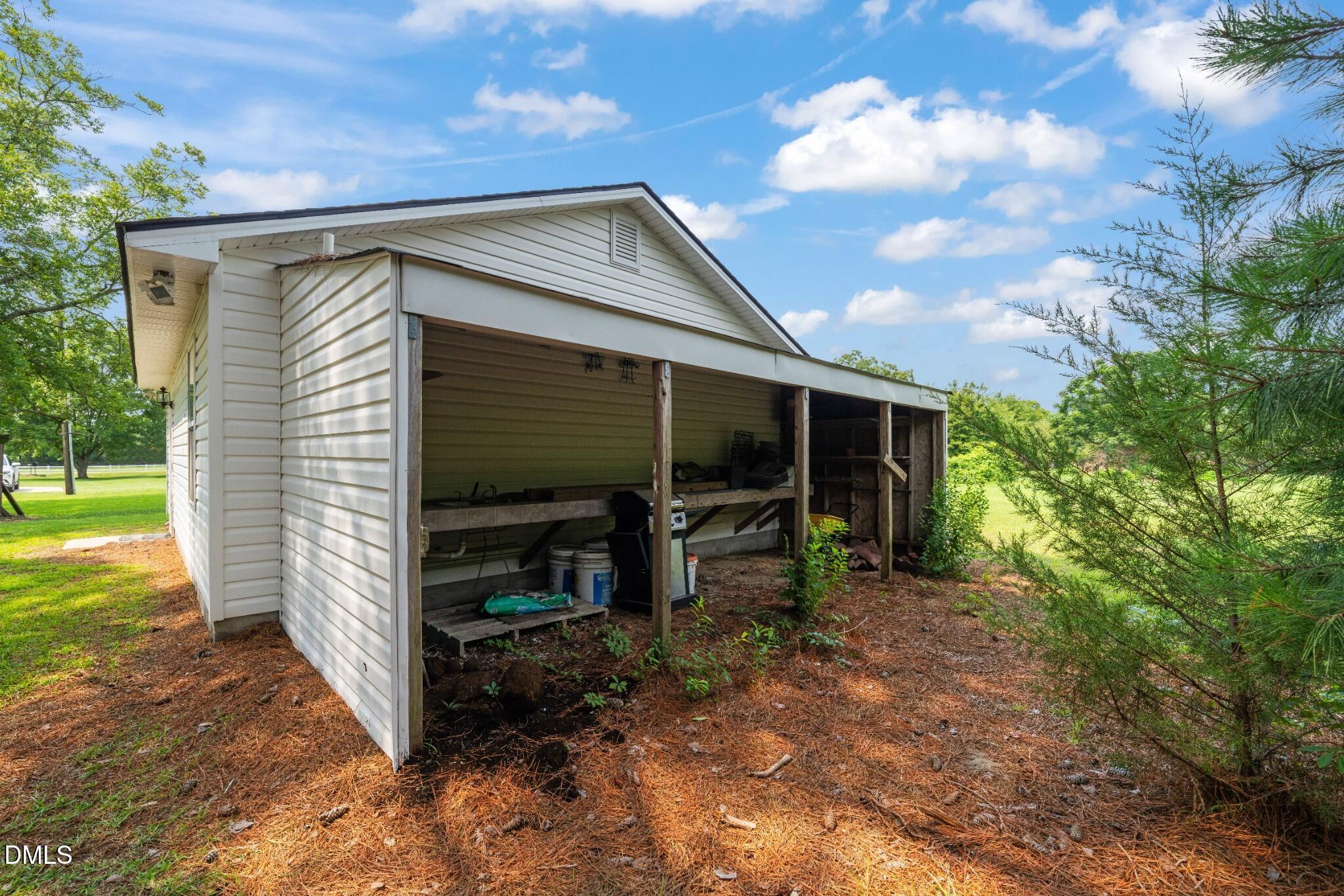 main property photo 38