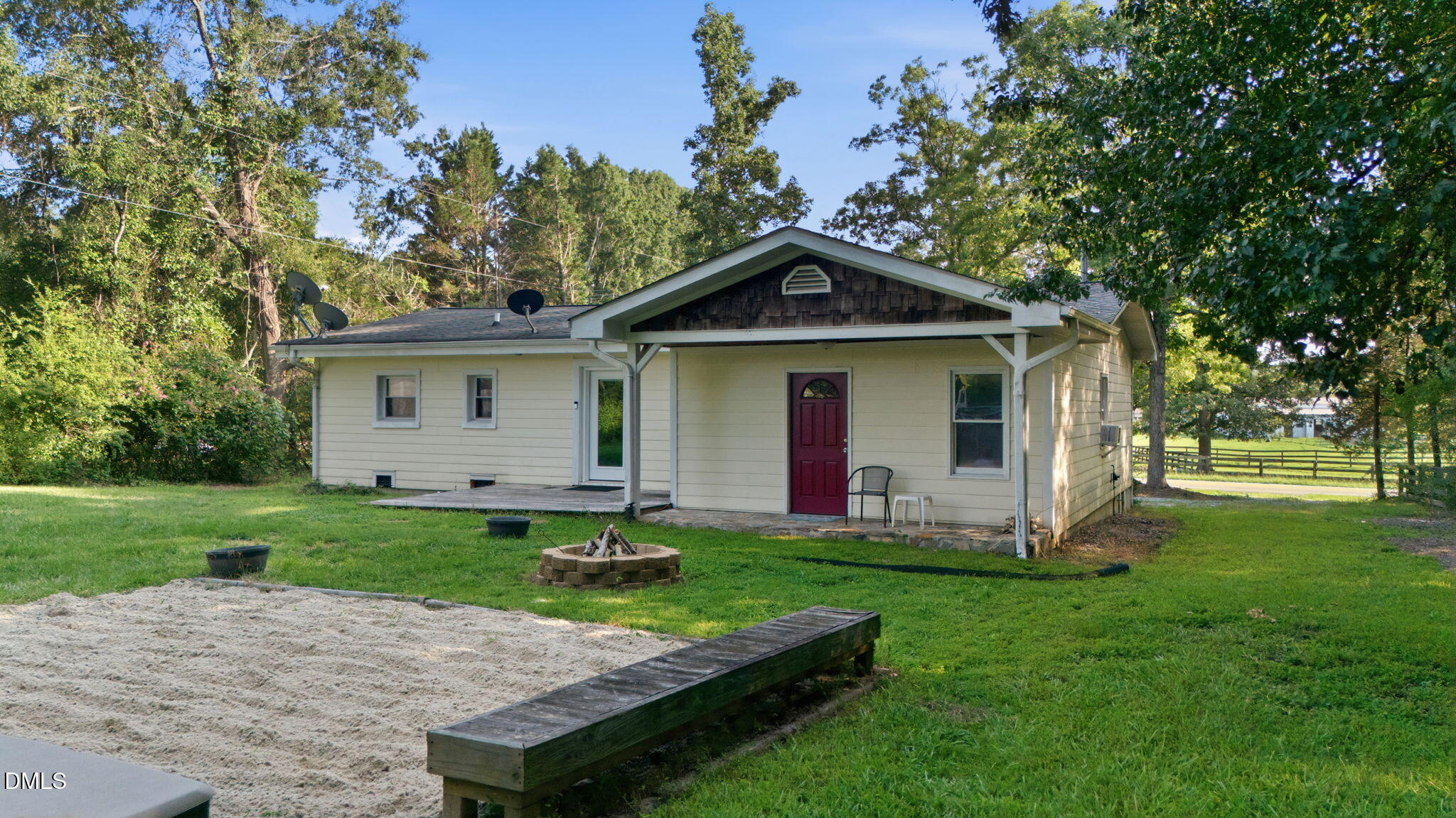 main property photo 21