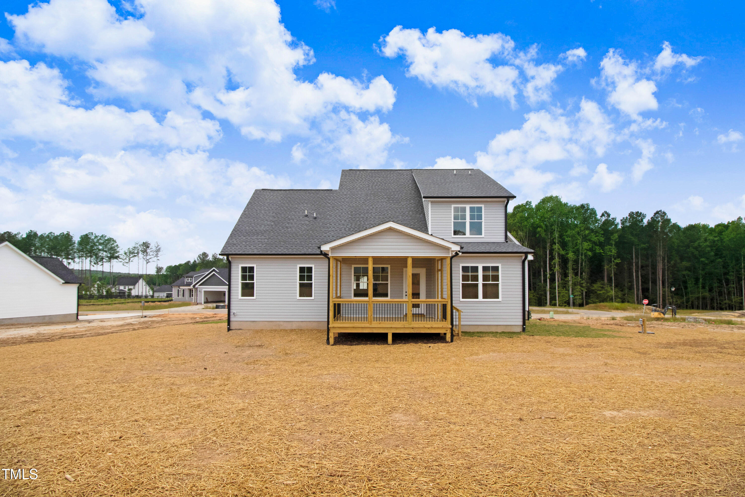 main property photo 36