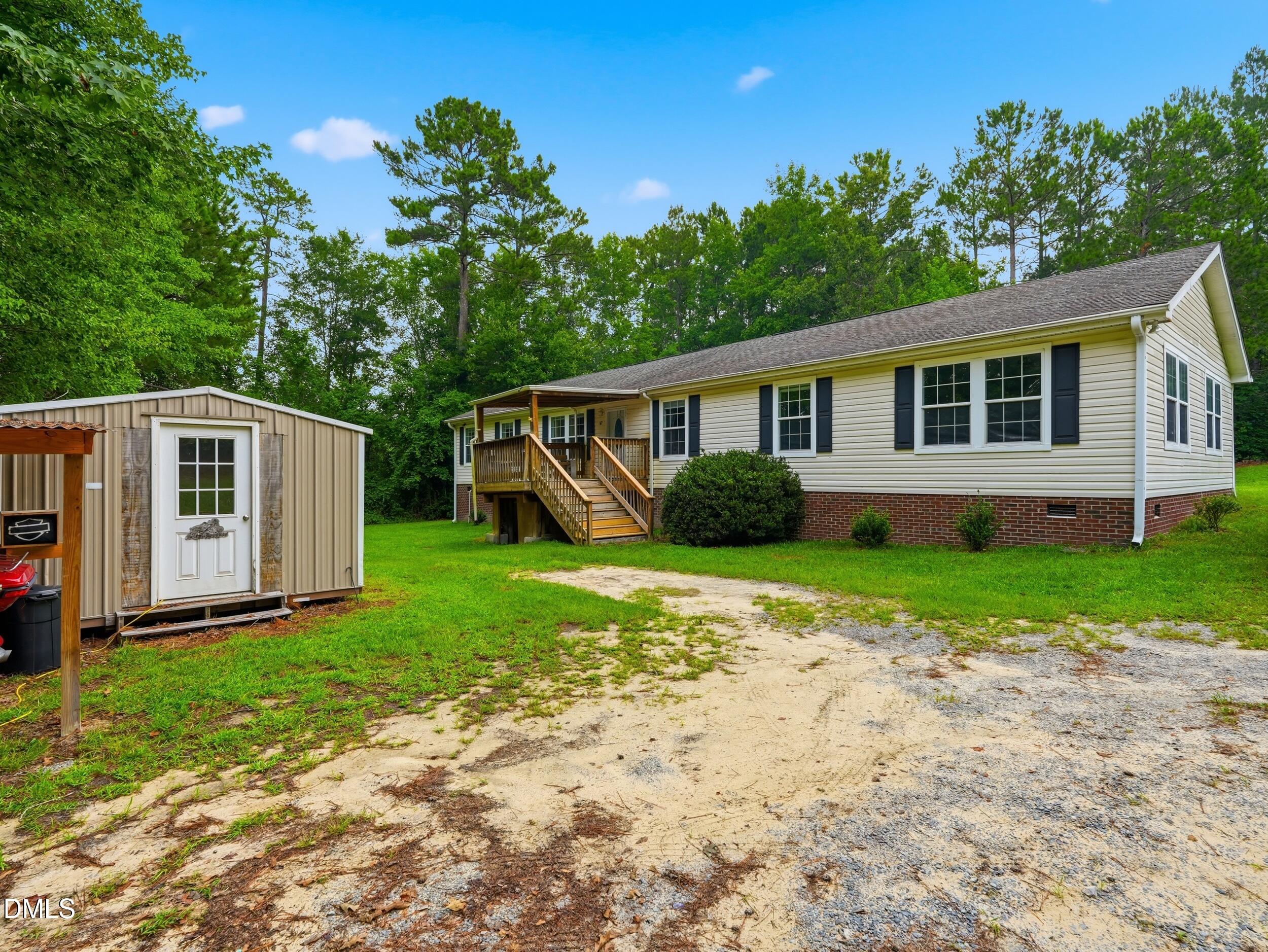 main property photo 37