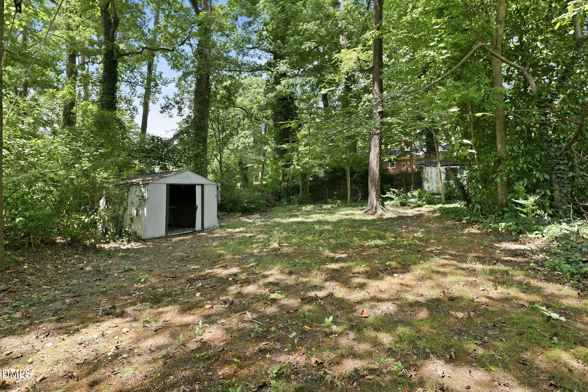 main property photo 34