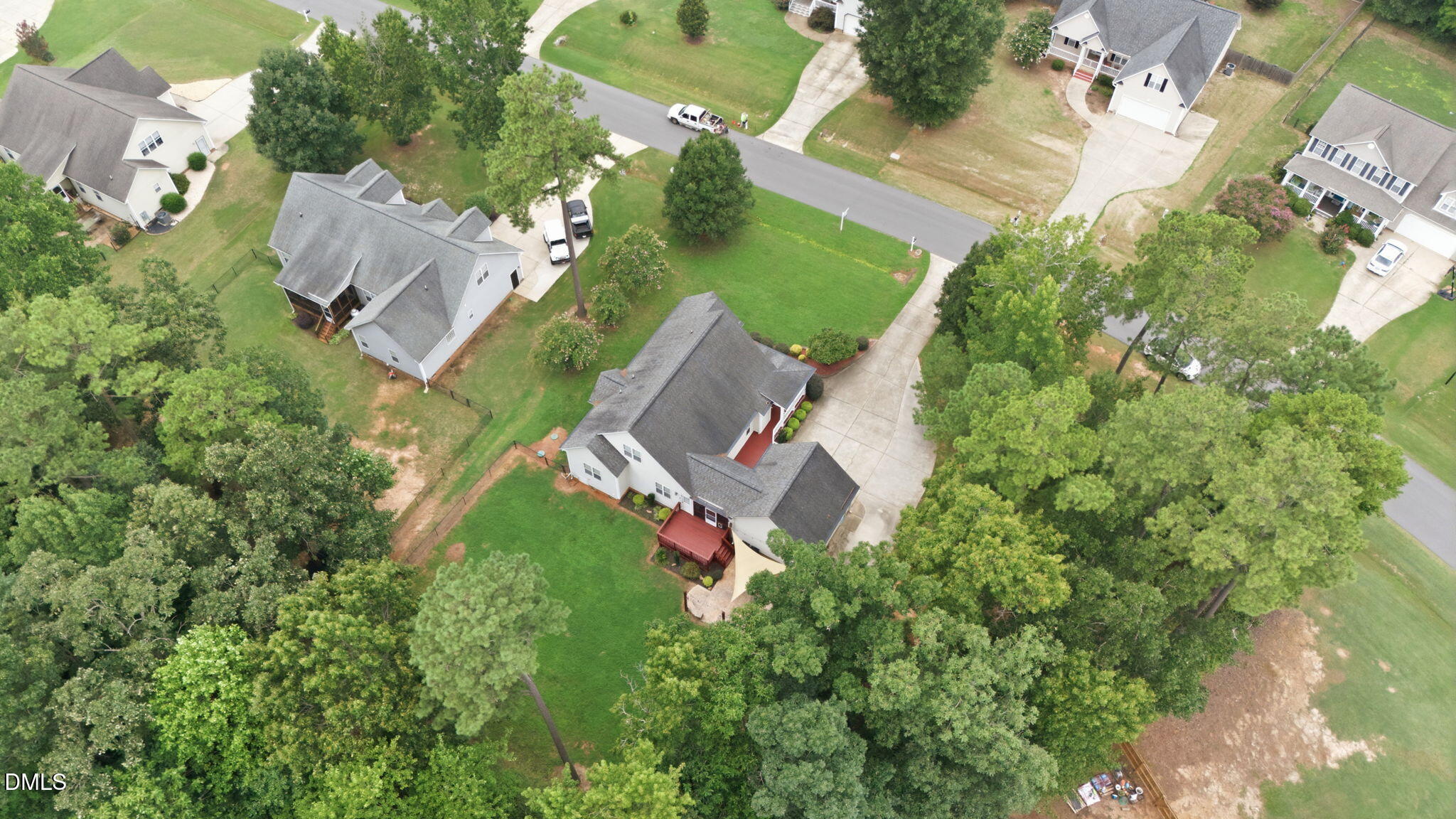 main property photo 50