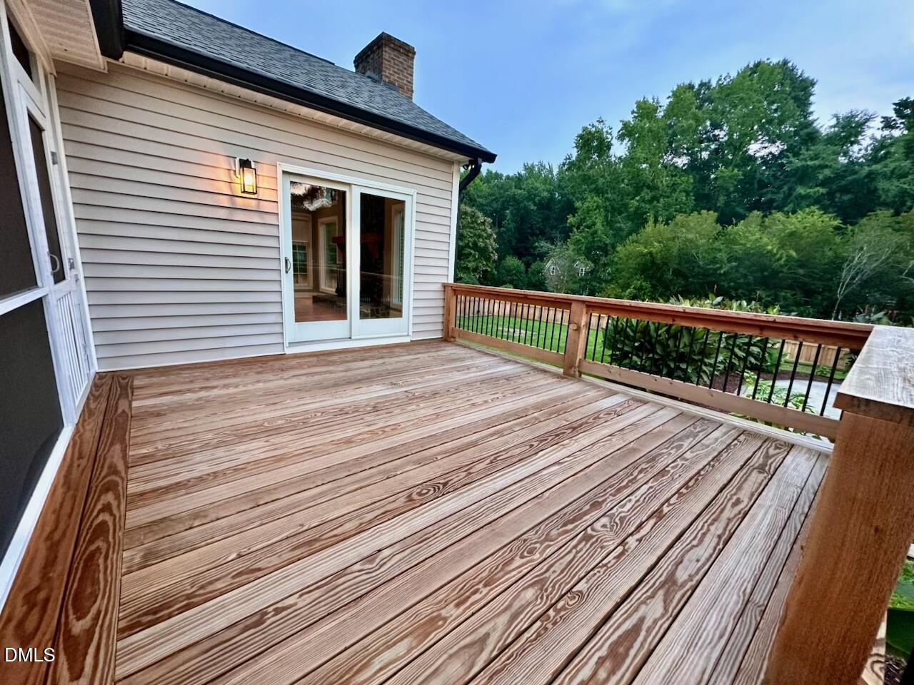 main property photo 25
