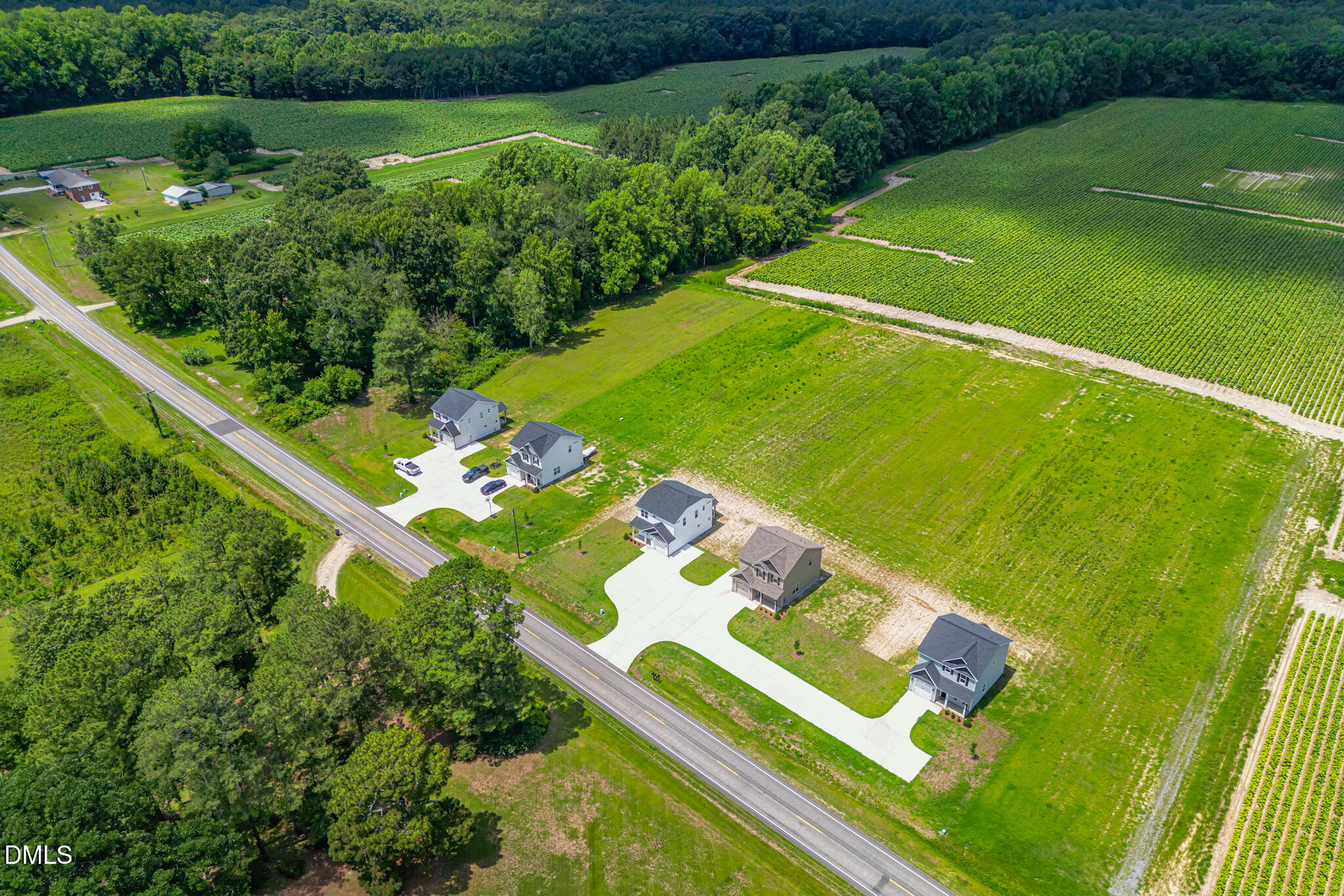 main property photo 41