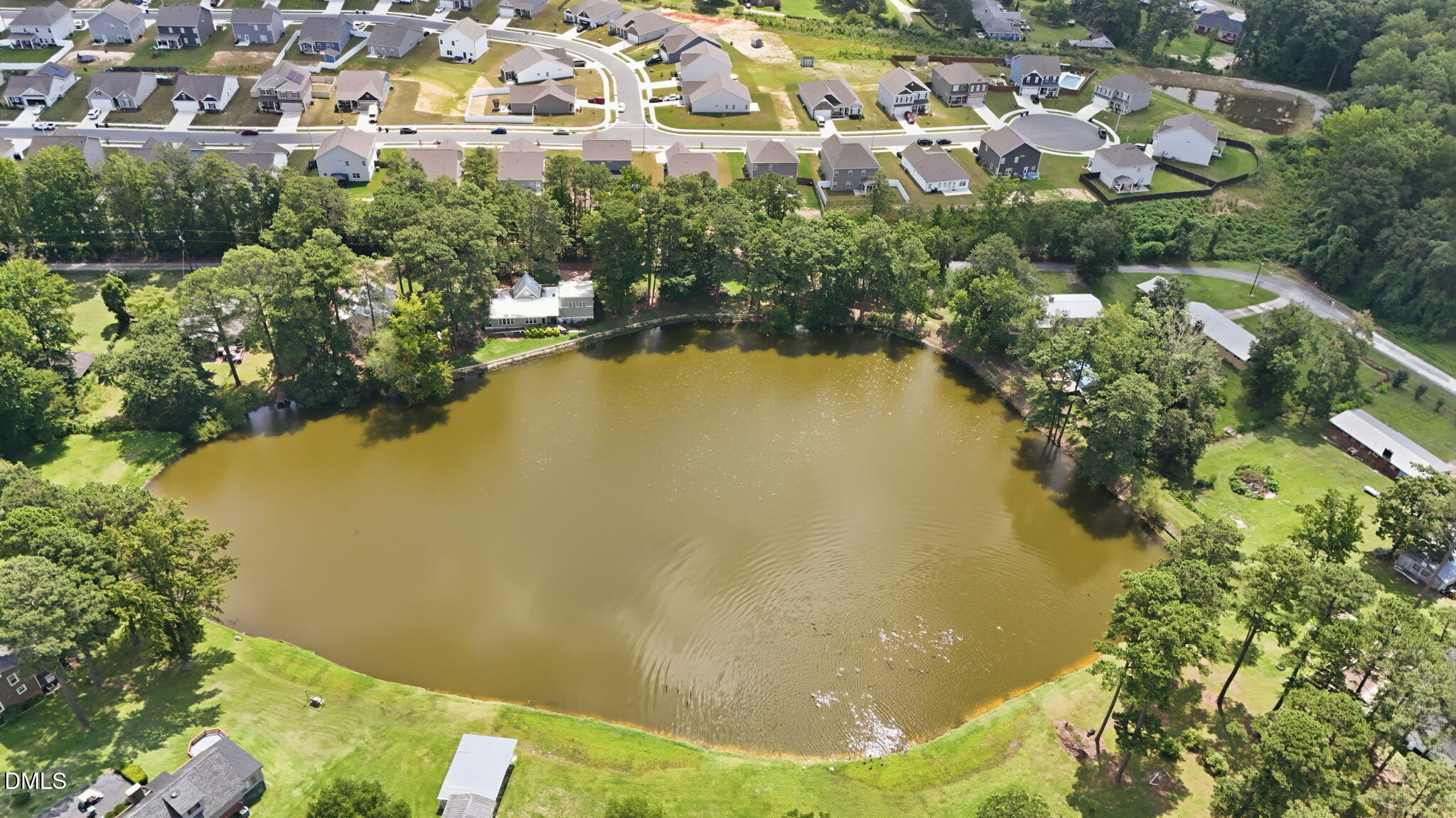 main property photo 34