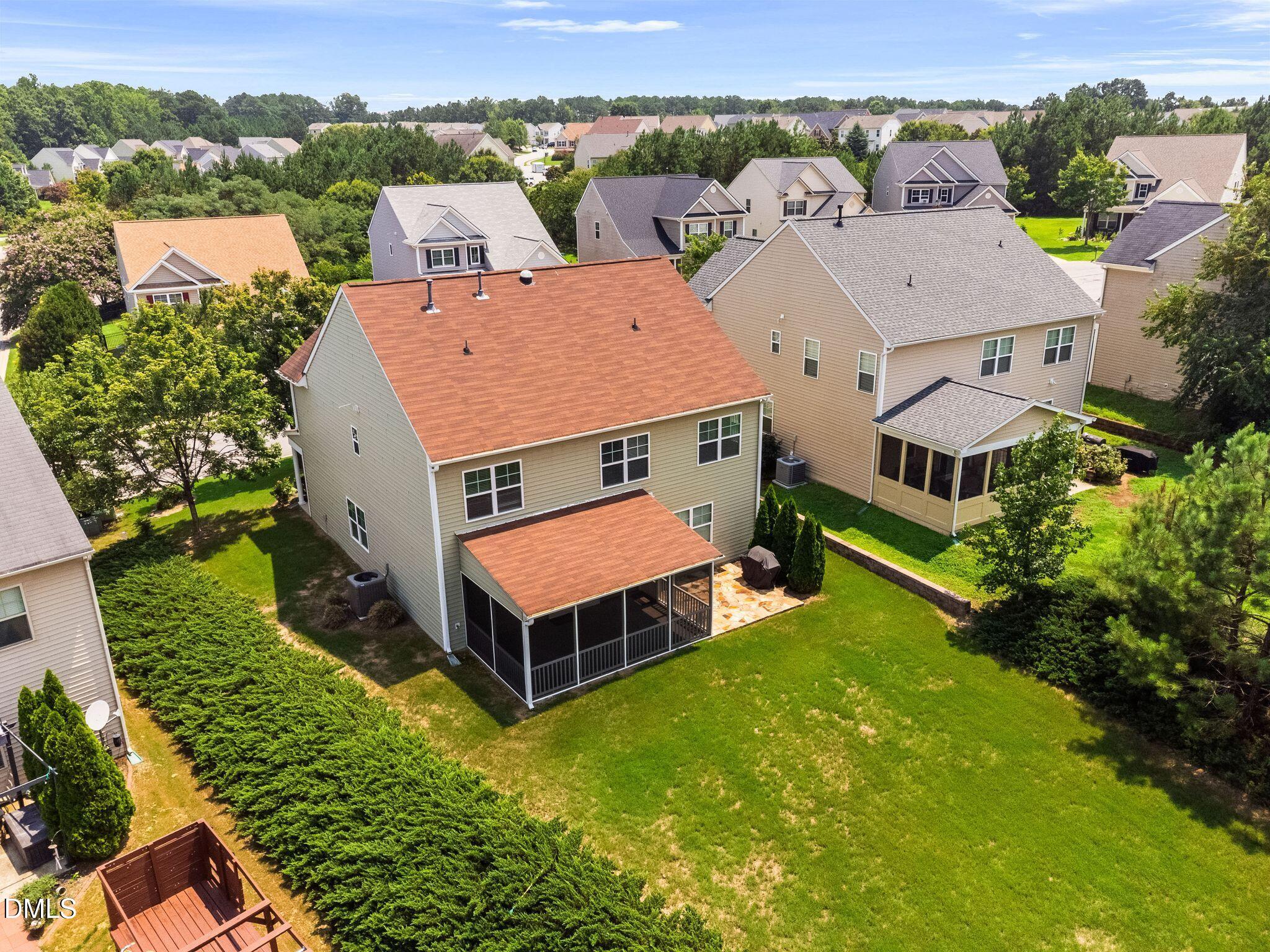 main property photo 90