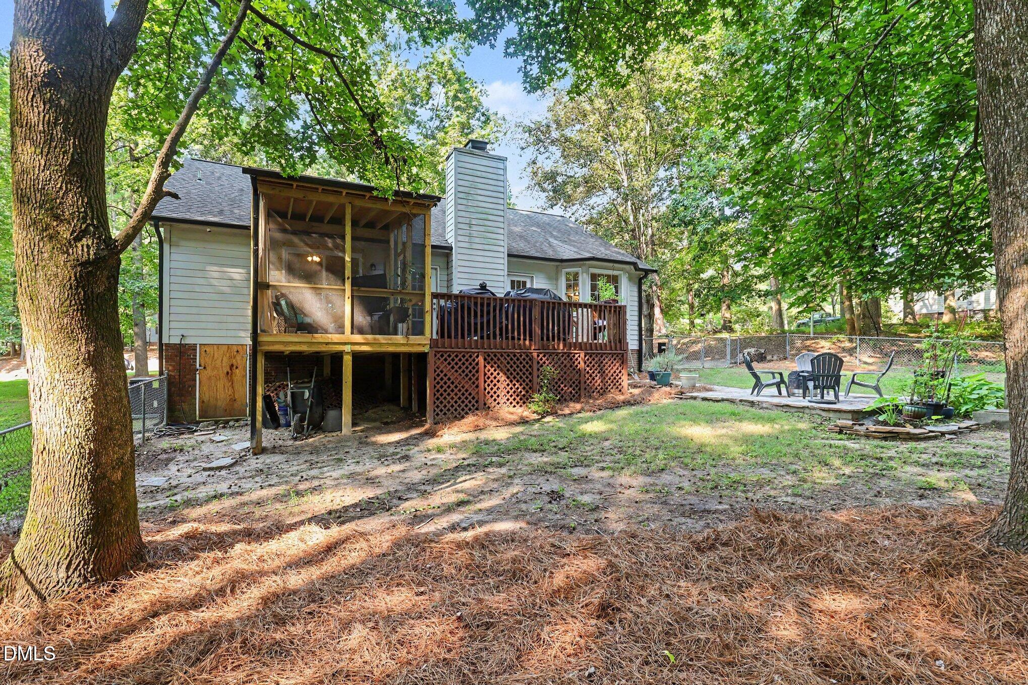 main property photo 27