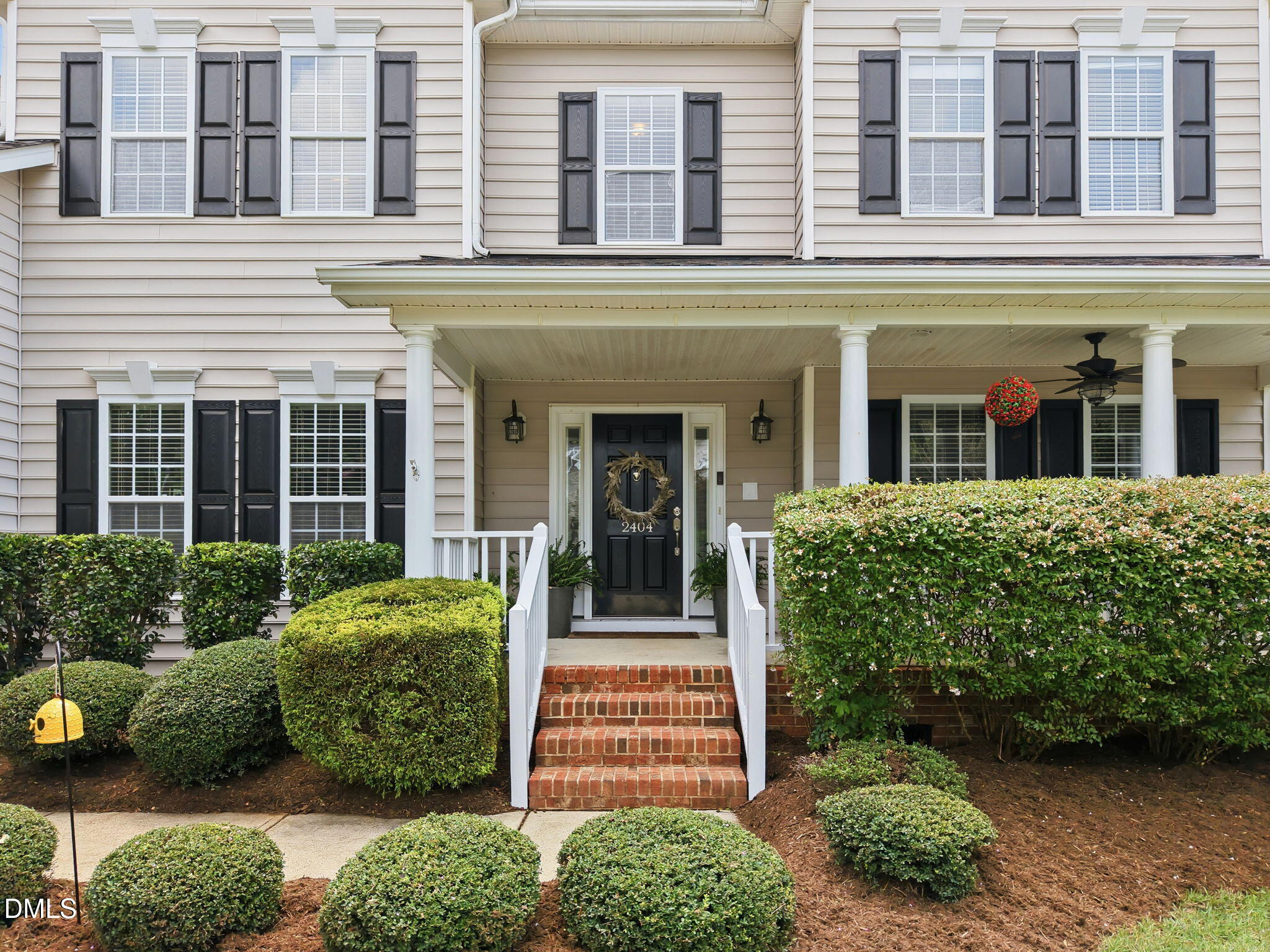 main property photo 2