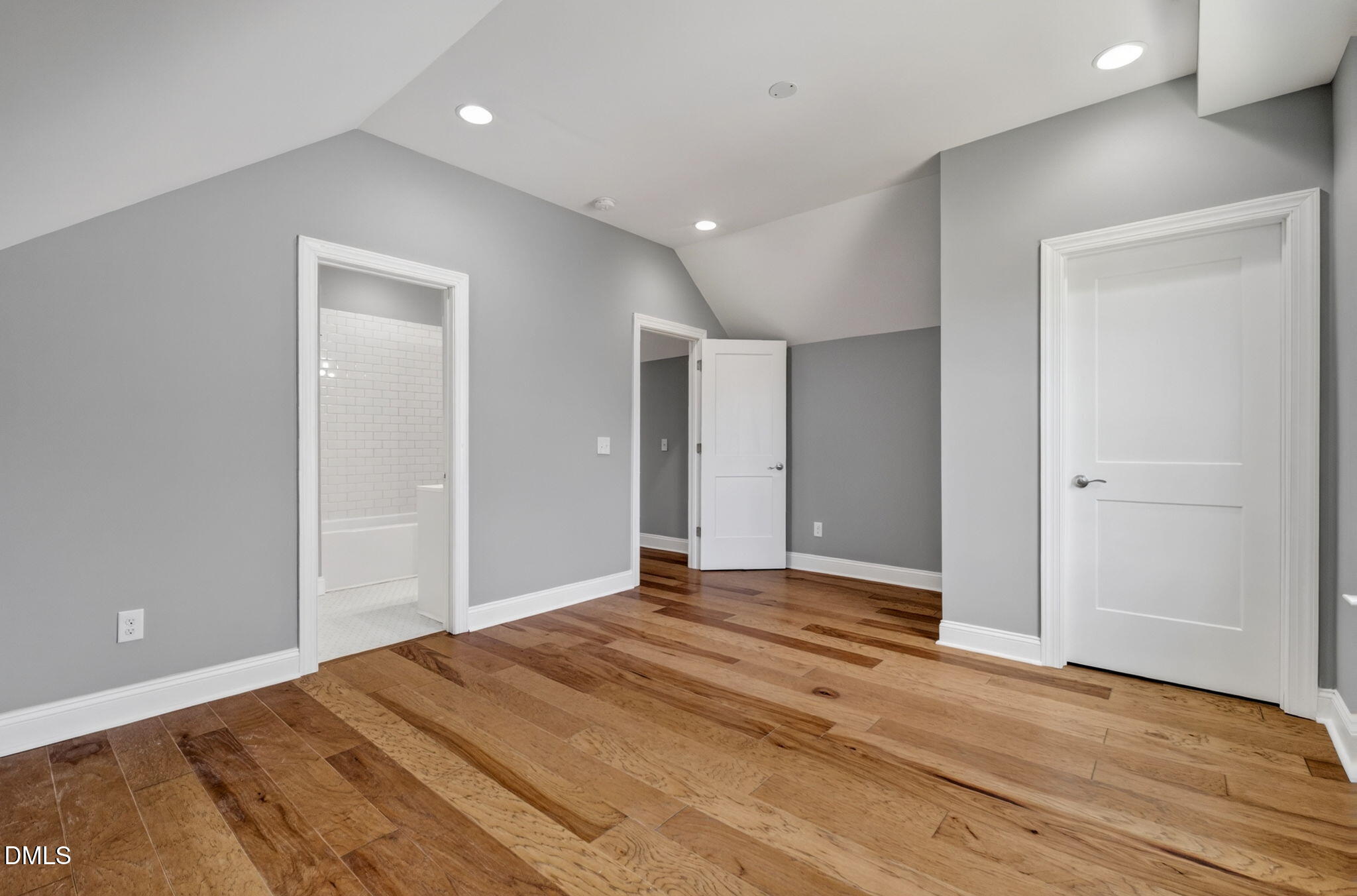 main property photo 86