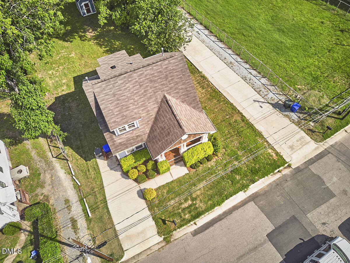 main property photo 60