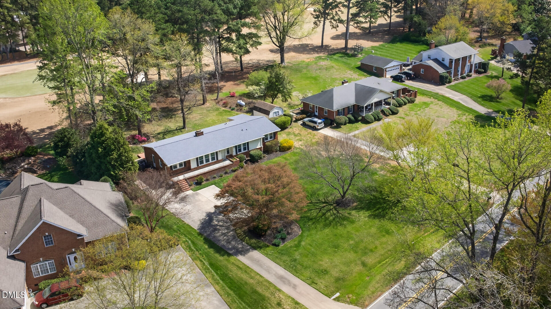 main property photo 3