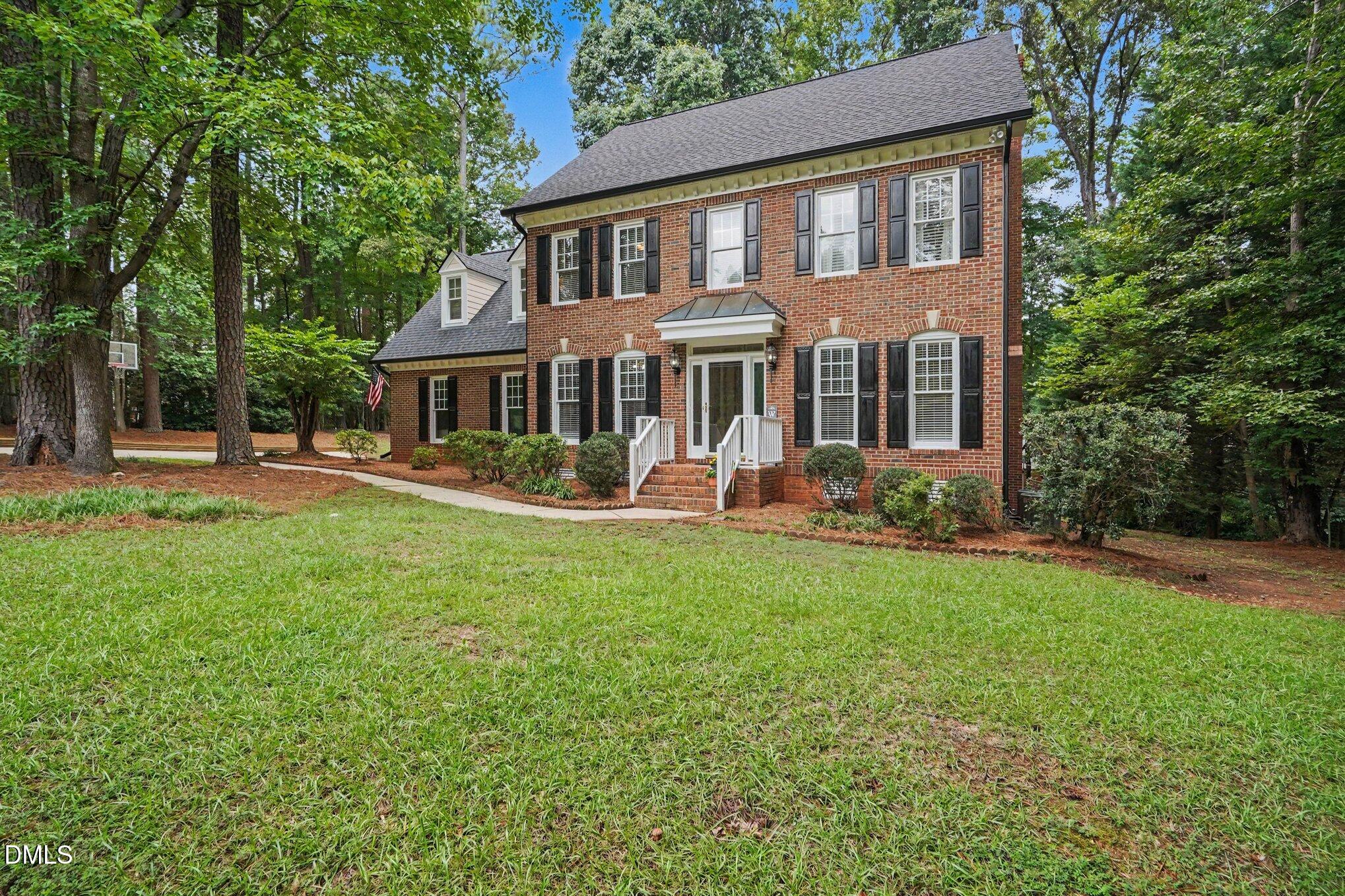 main property photo 2