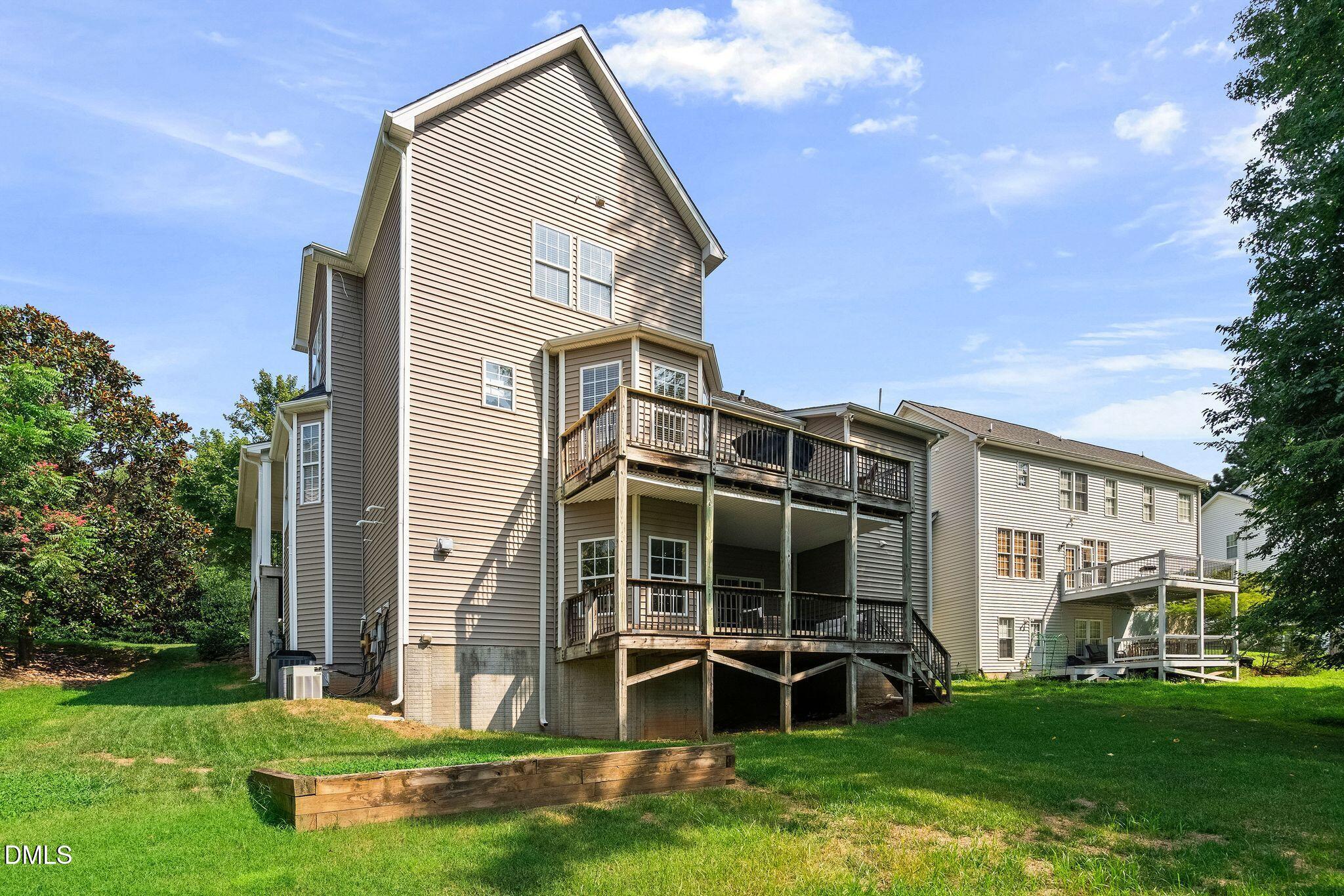 main property photo 81