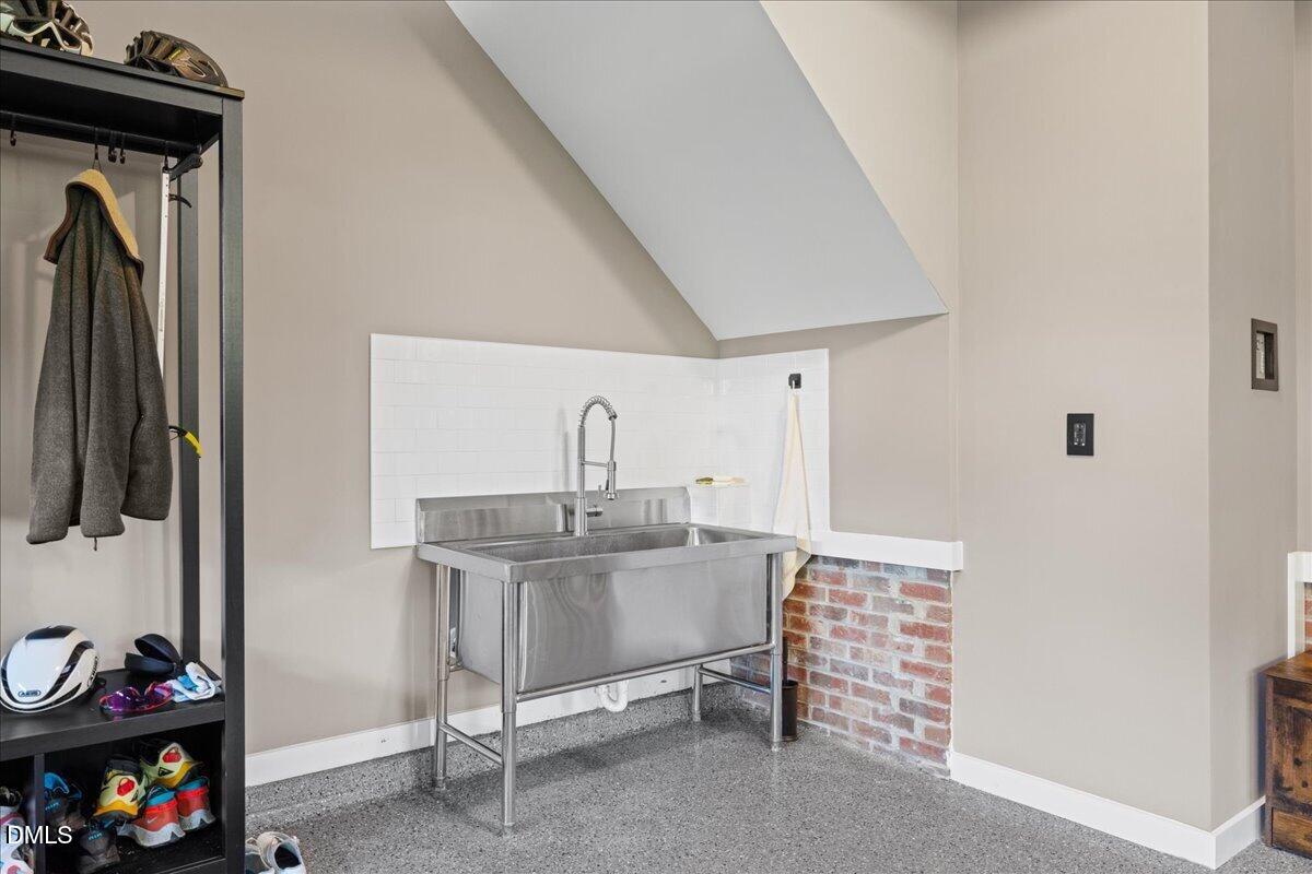 main property photo 64