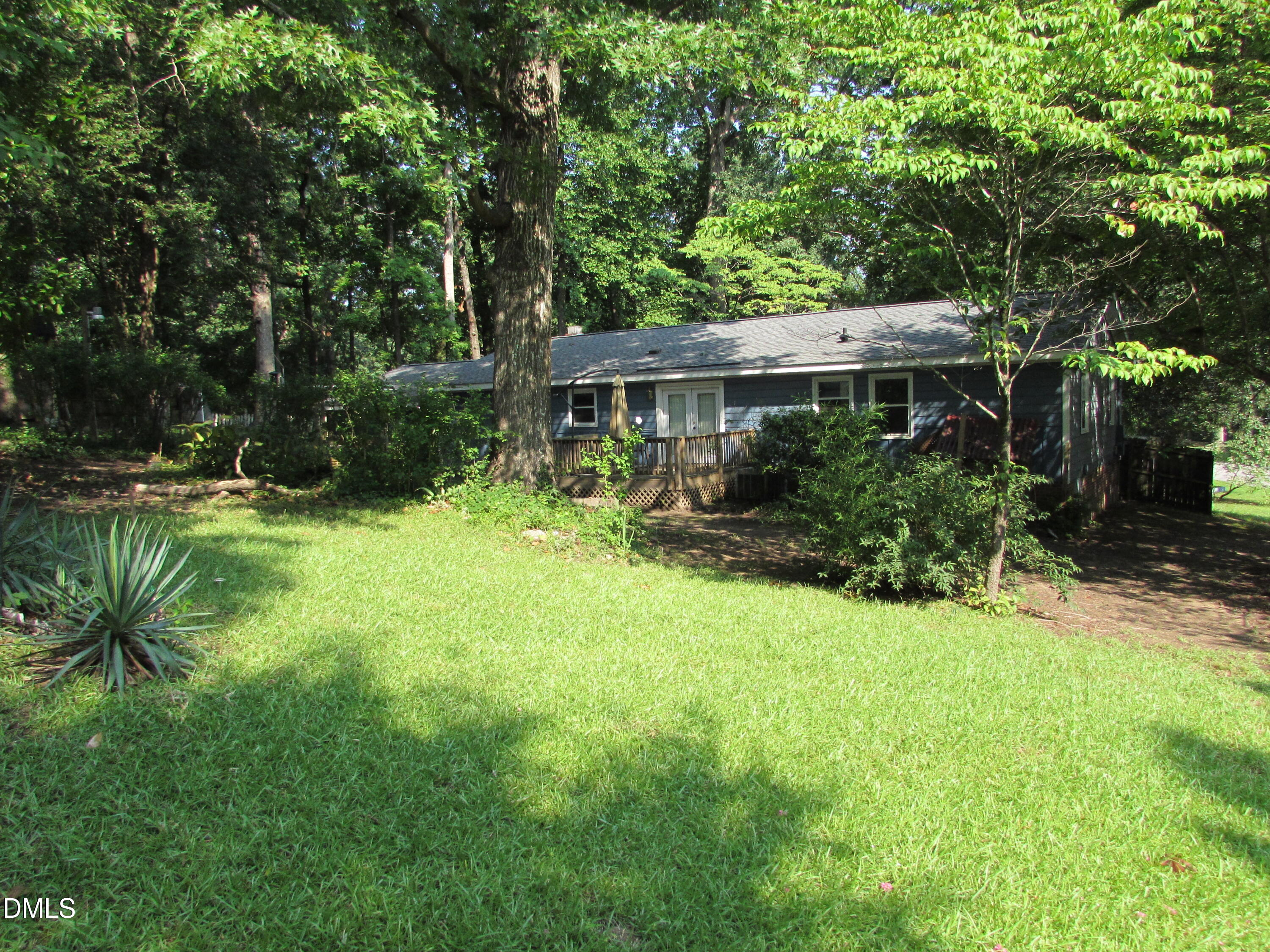 main property photo 34