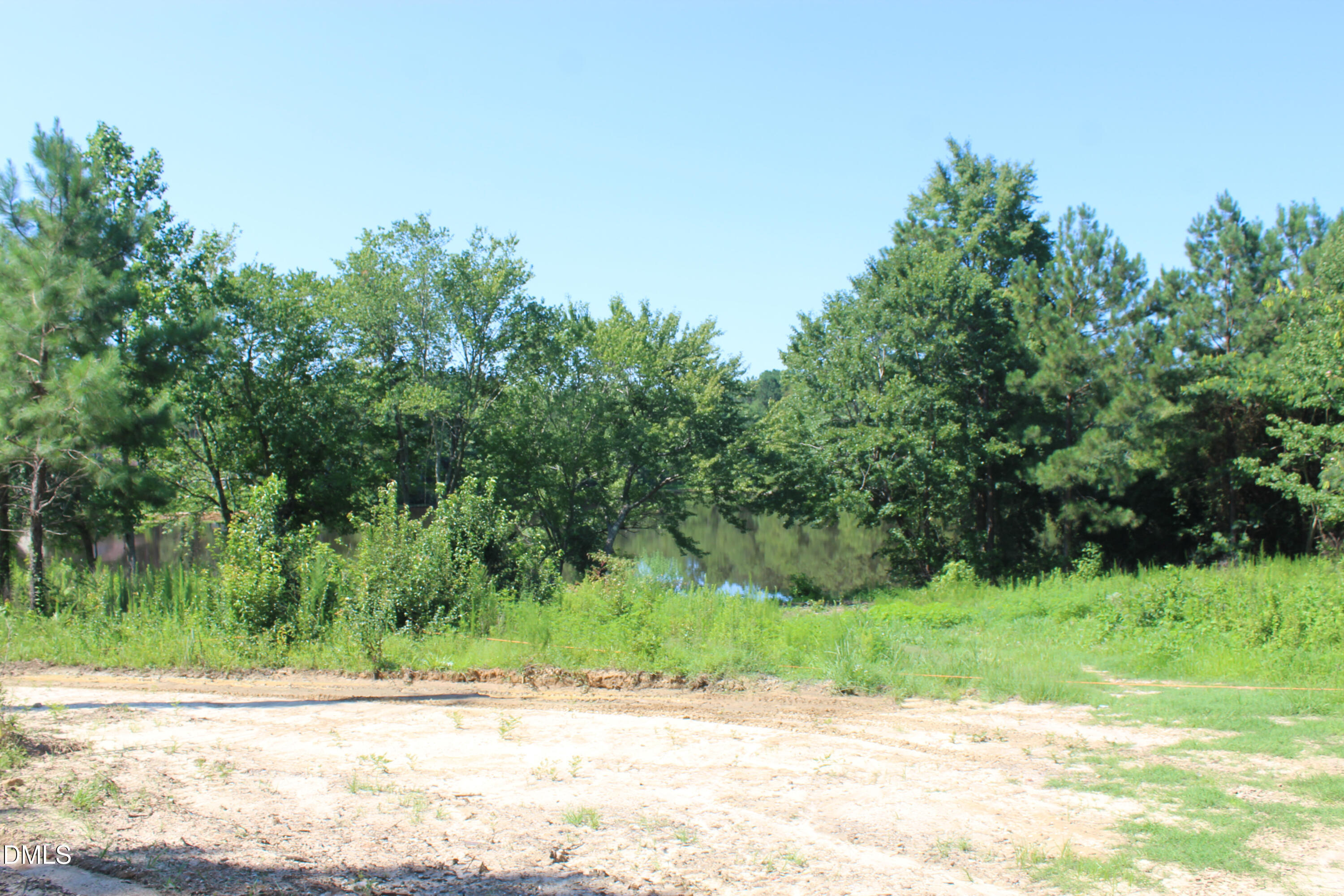 main property photo 13