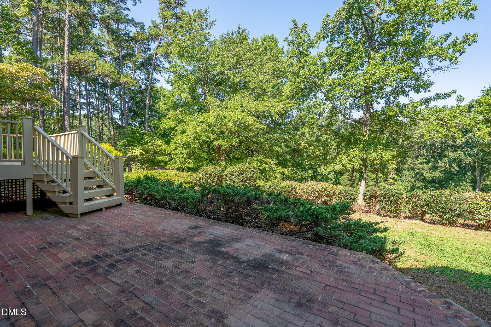 main property photo 48