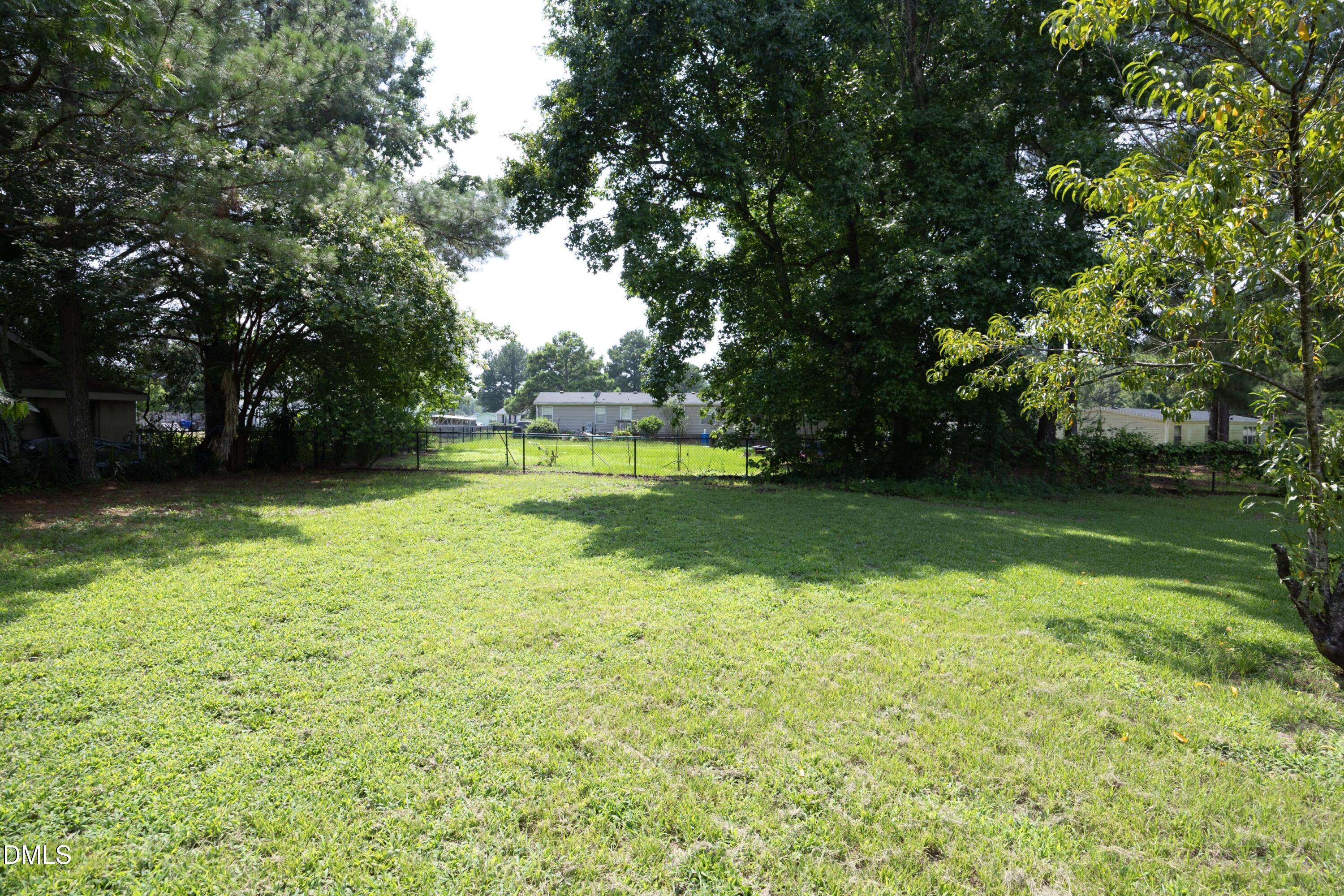 main property photo 28