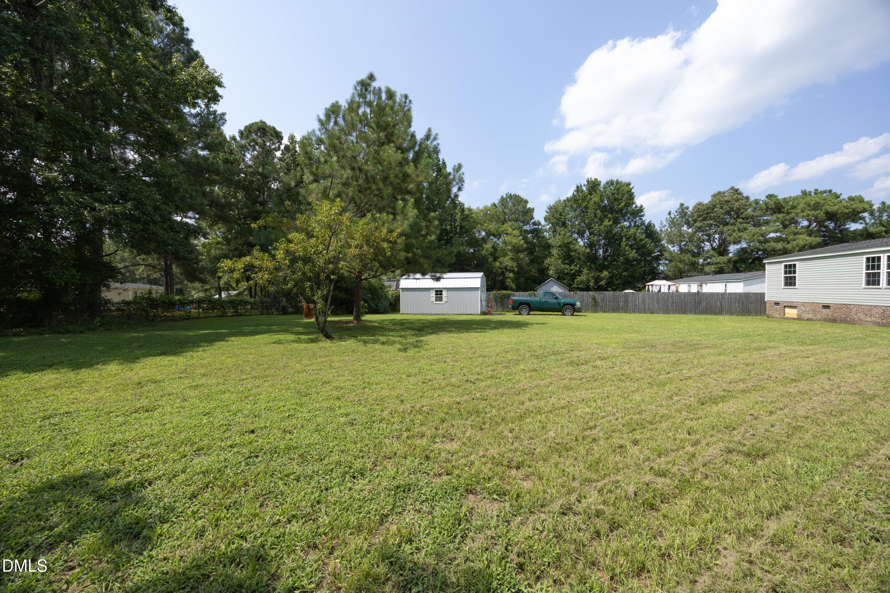 main property photo 32