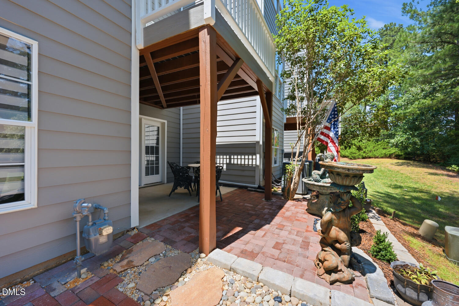 main property photo 42