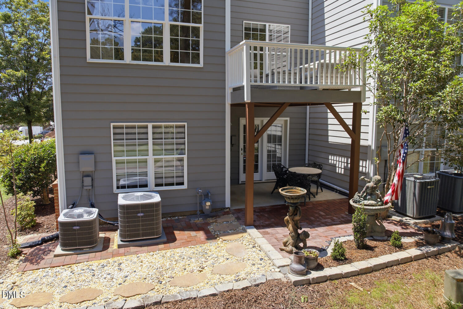 main property photo 44