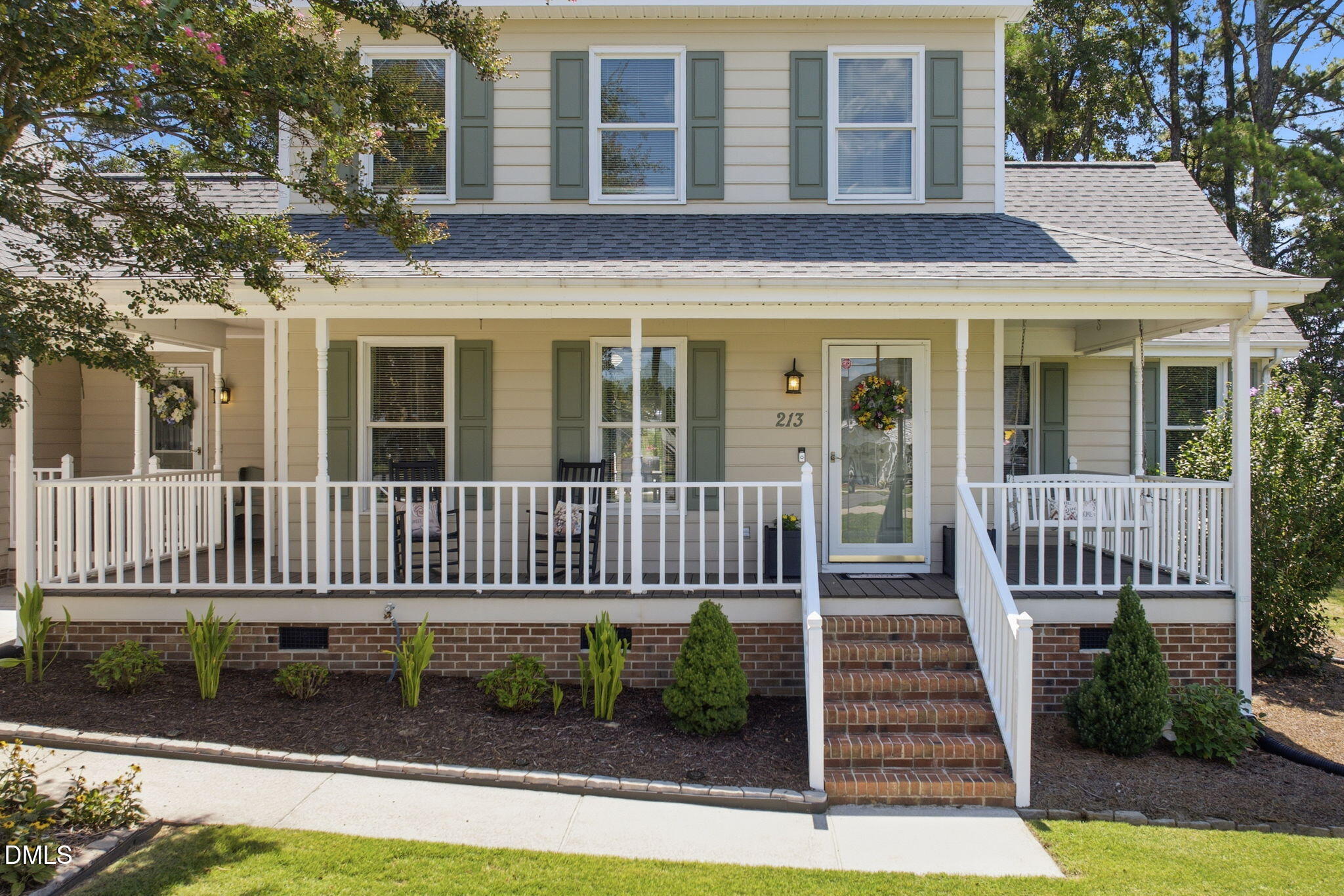 main property photo 3