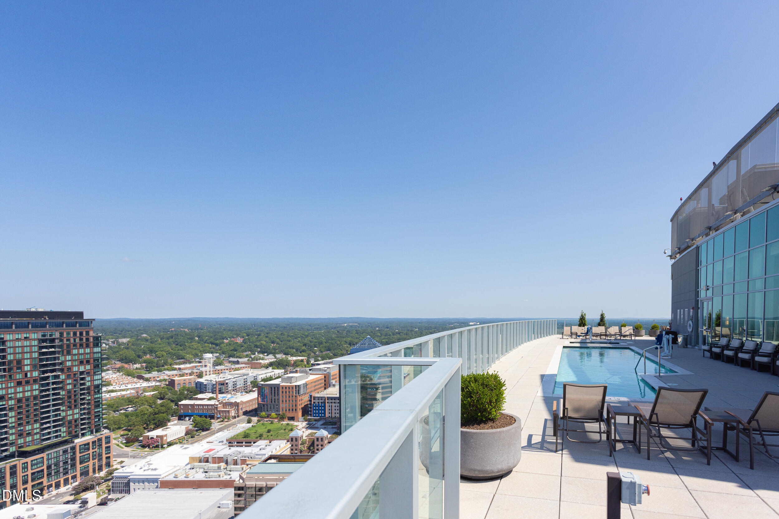 main property photo 74