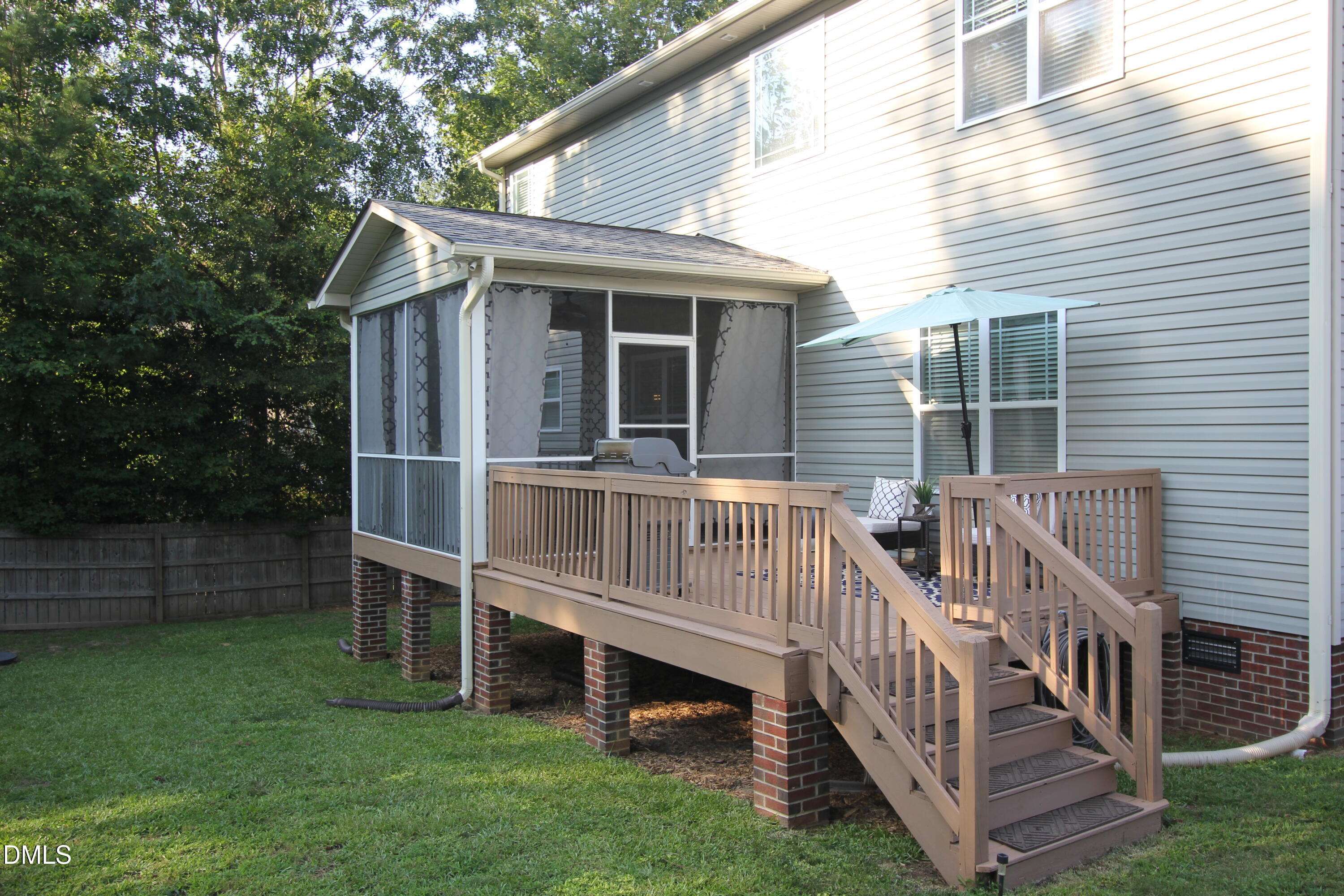 main property photo 49