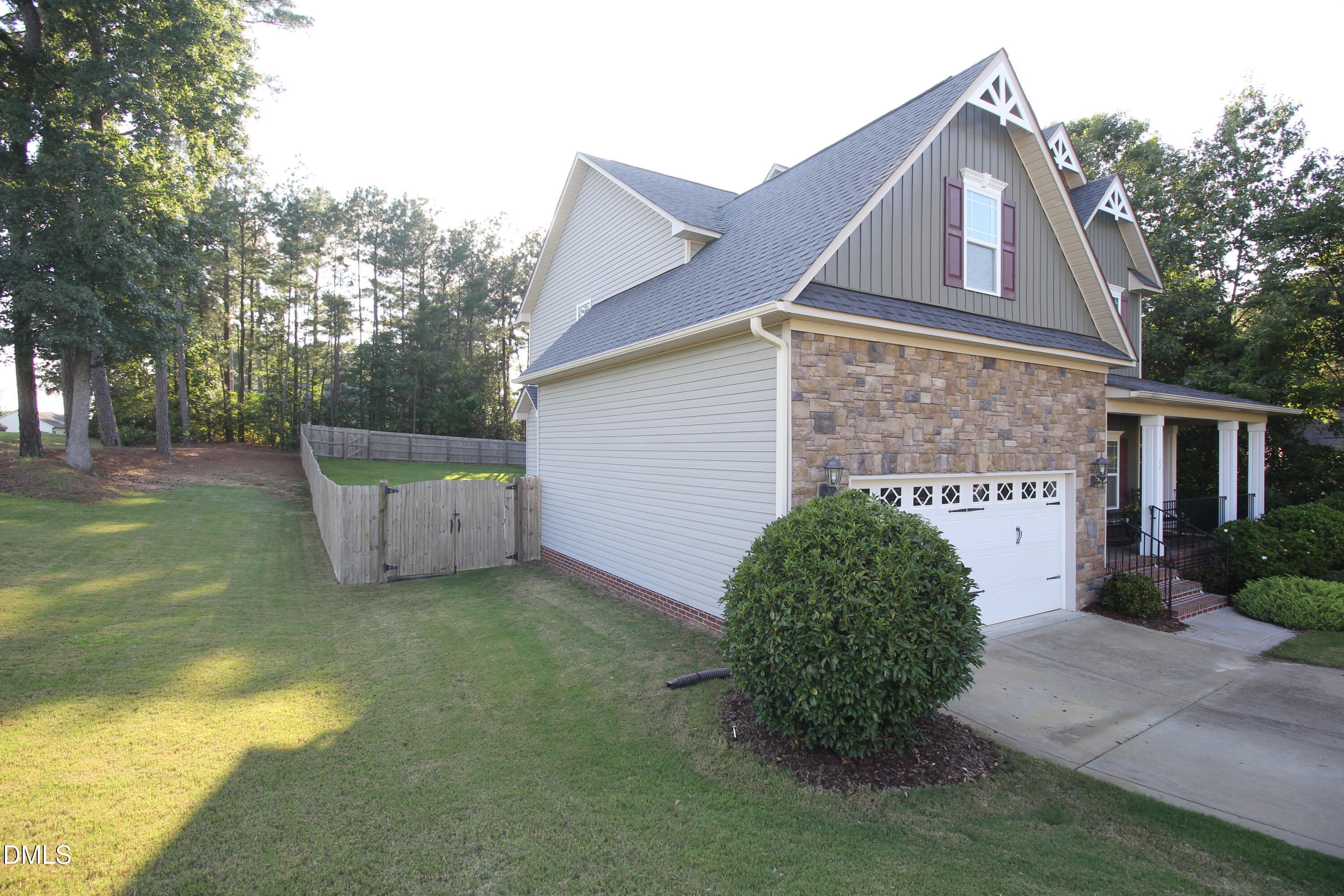 main property photo 53