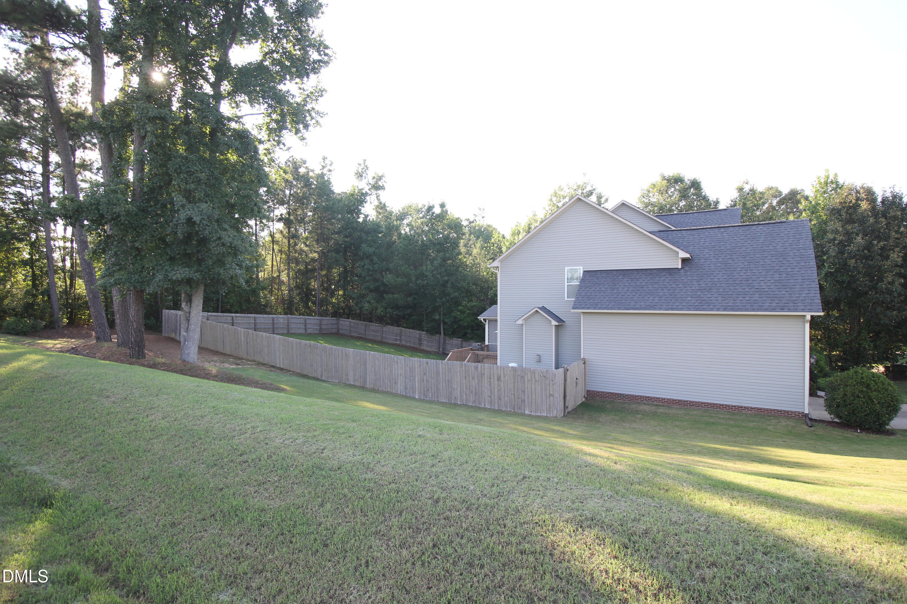 main property photo 54