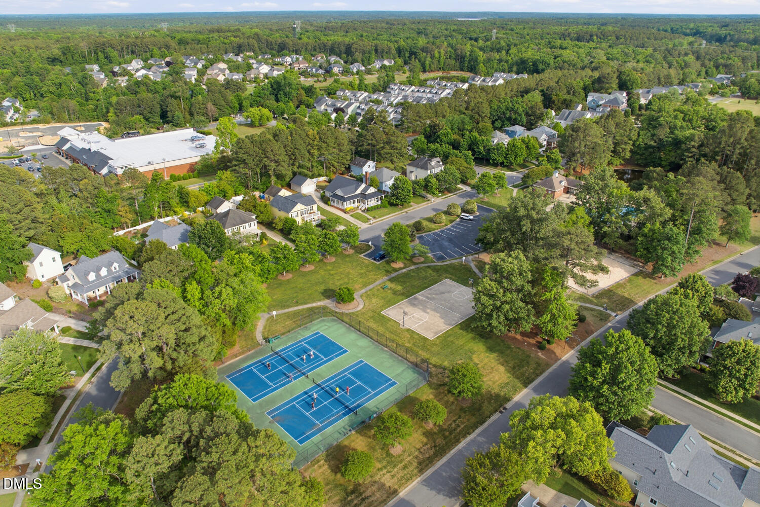 main property photo 50