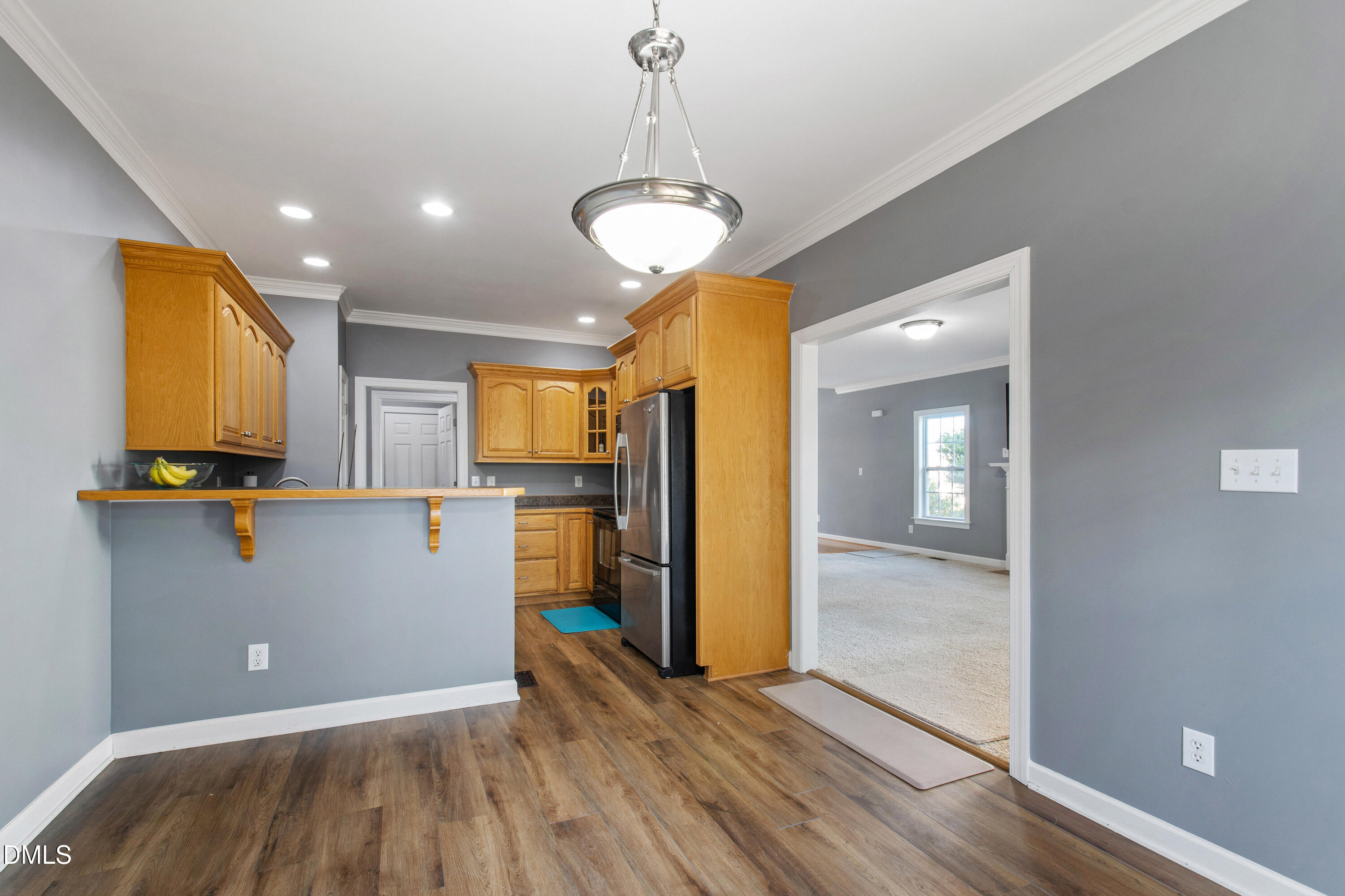 main property photo 3