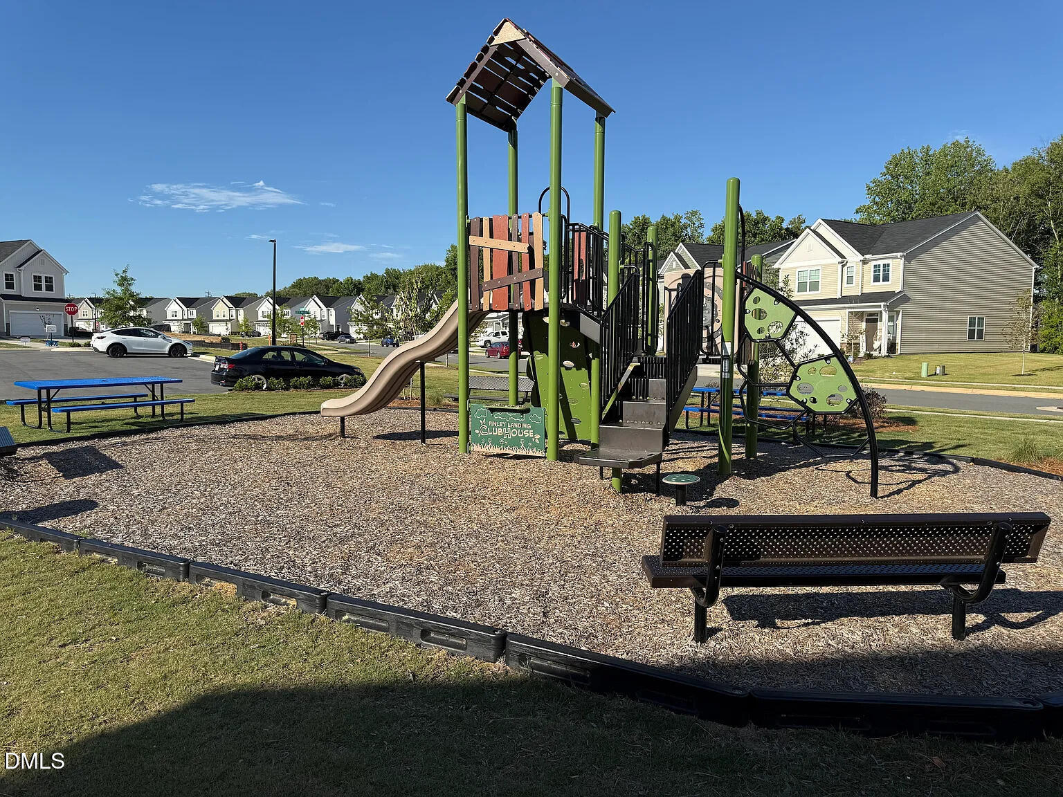 main property photo 14