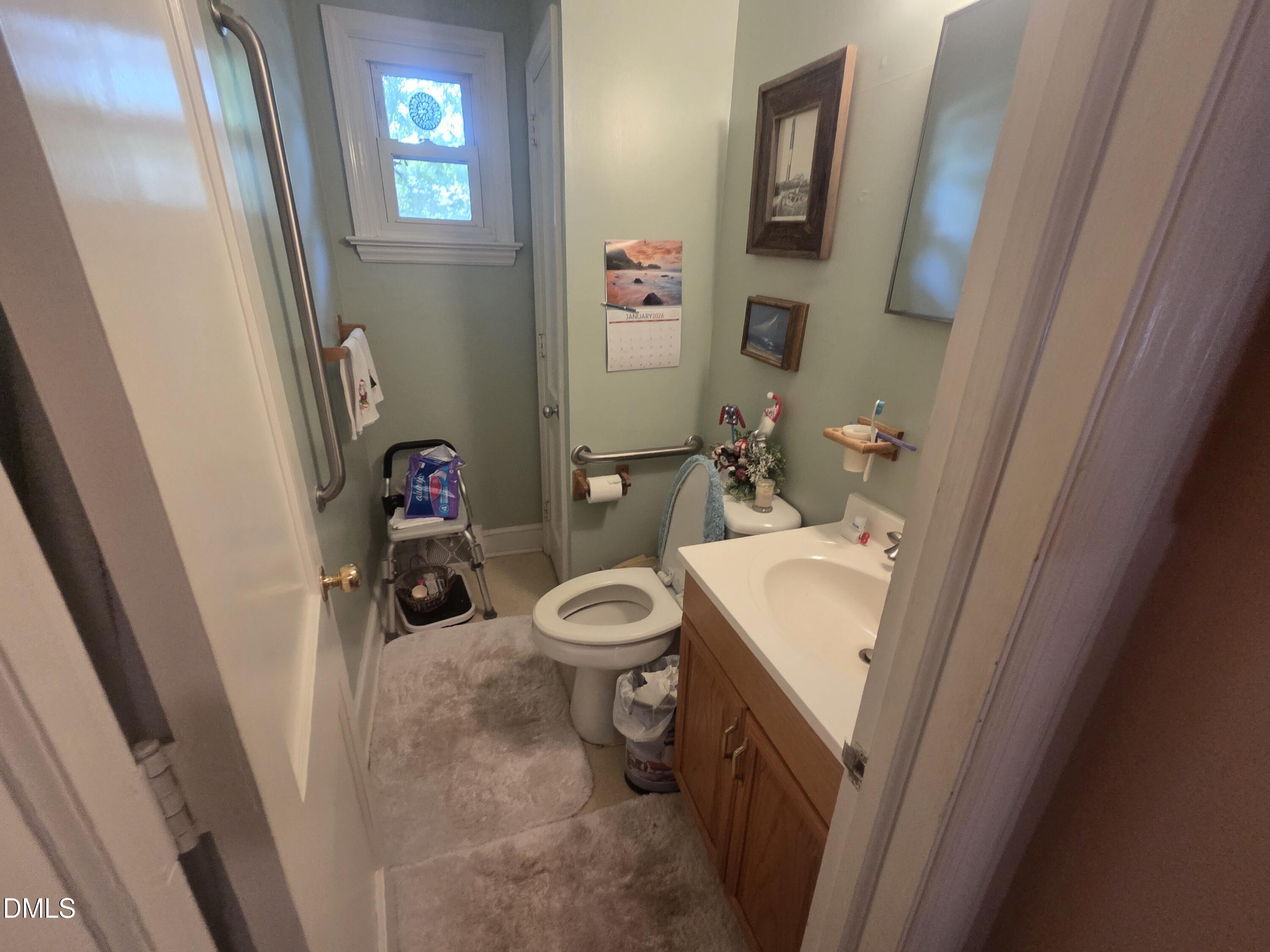 main property photo 9