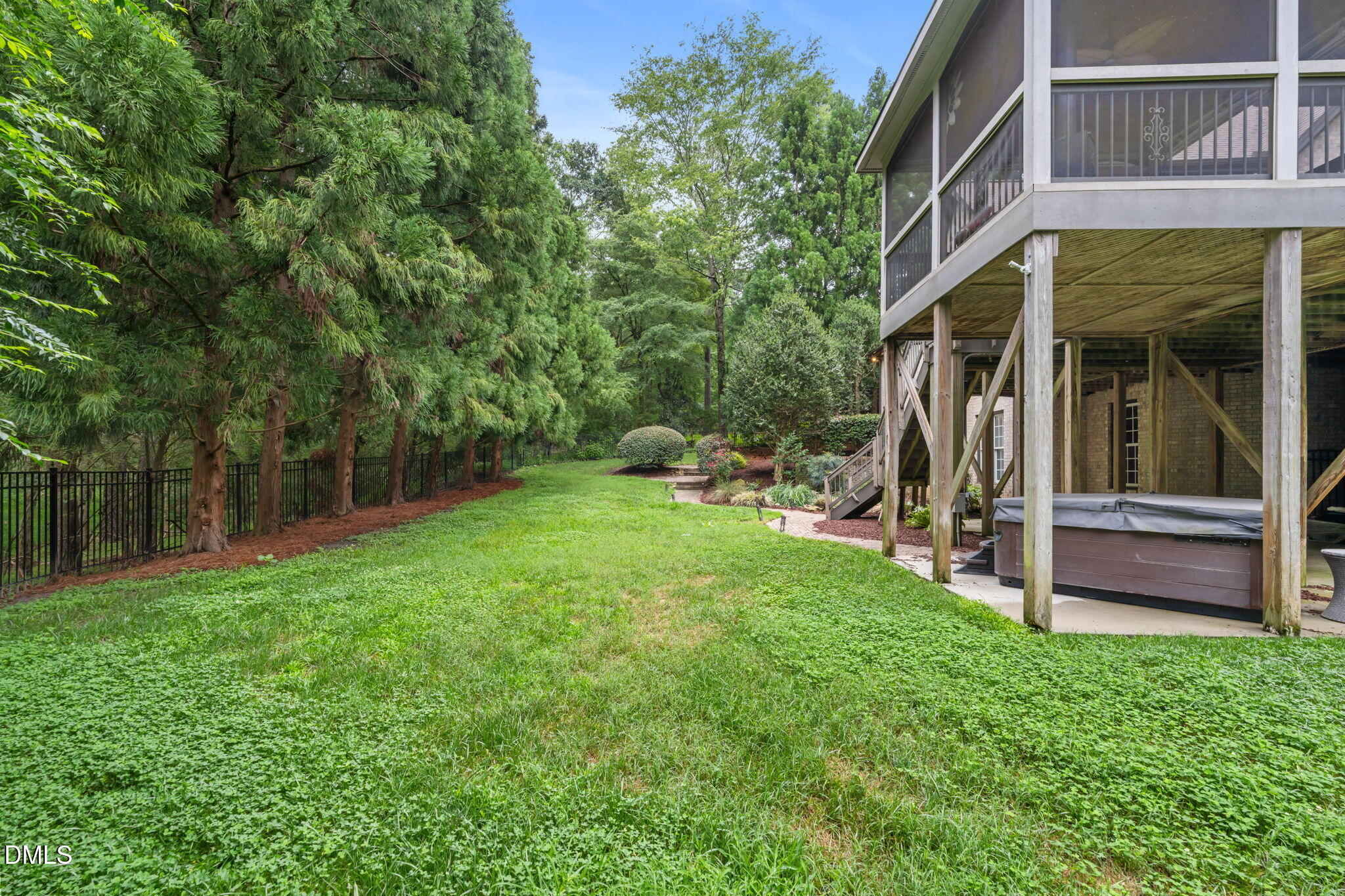 main property photo 76