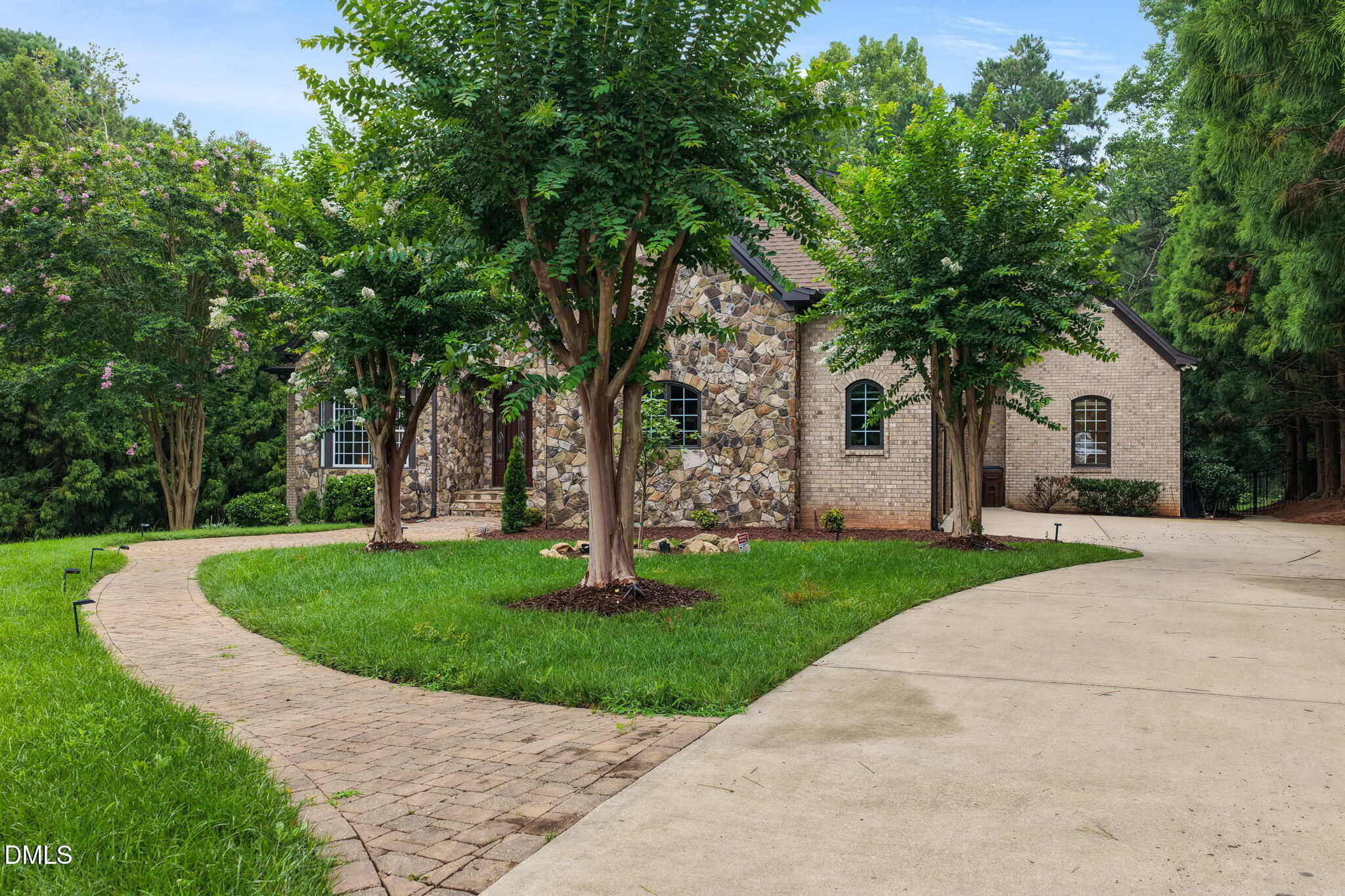 main property photo 81