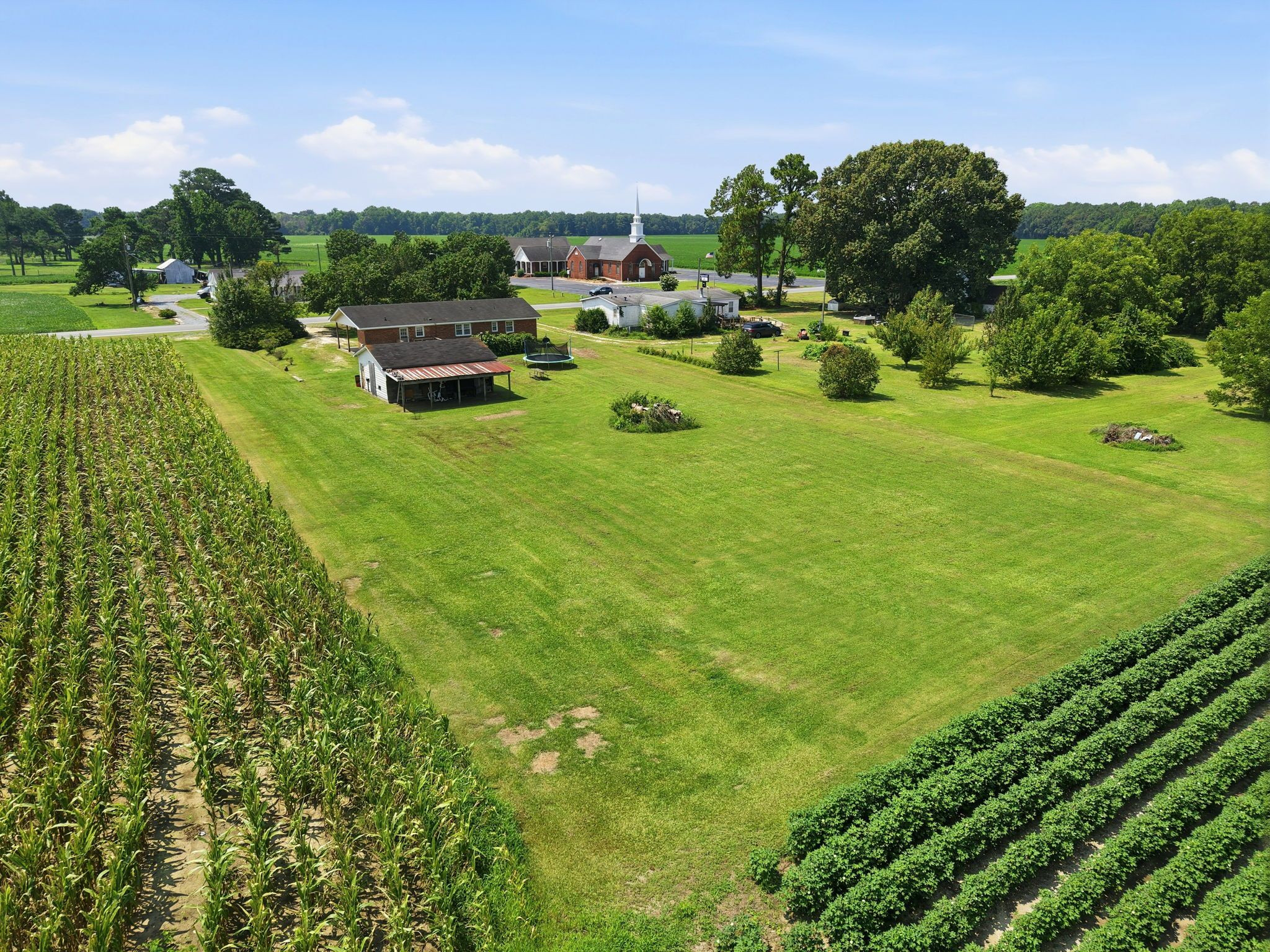 main property photo 8