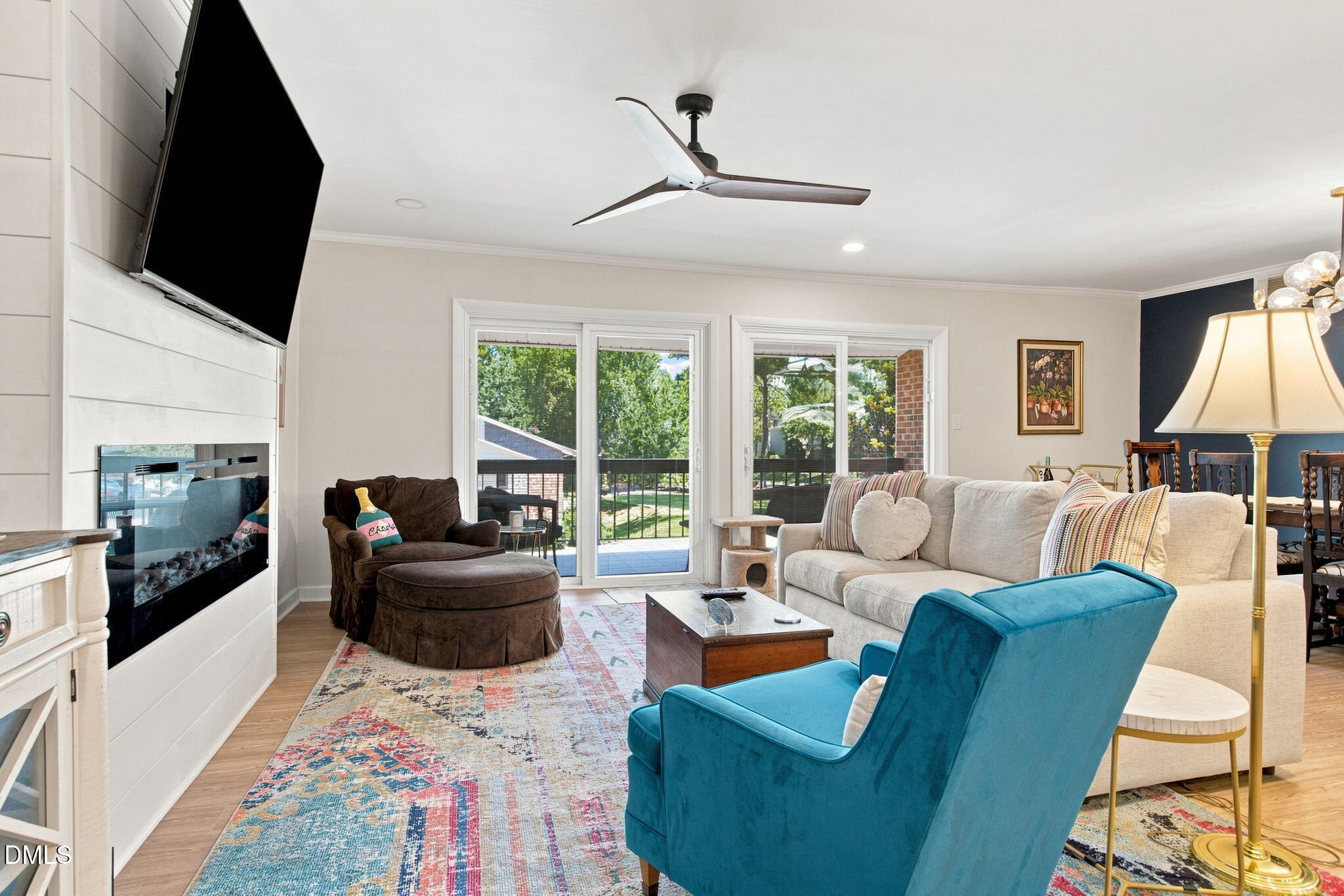 main property photo 7