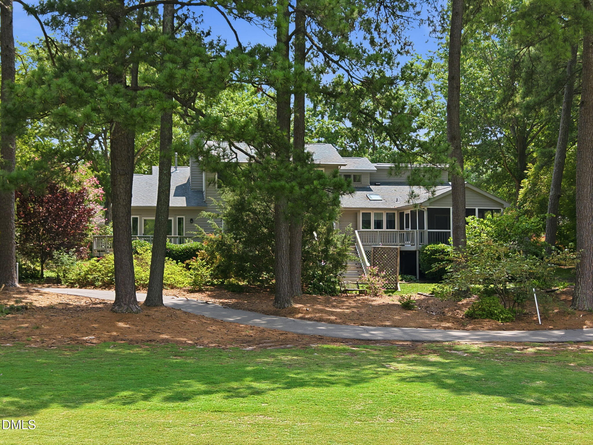 main property photo 49