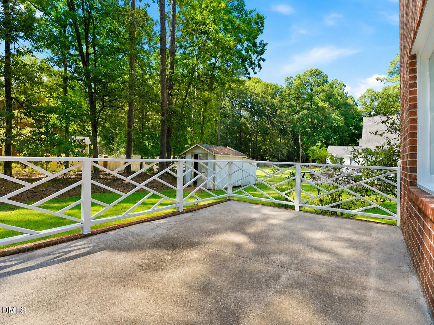main property photo 45