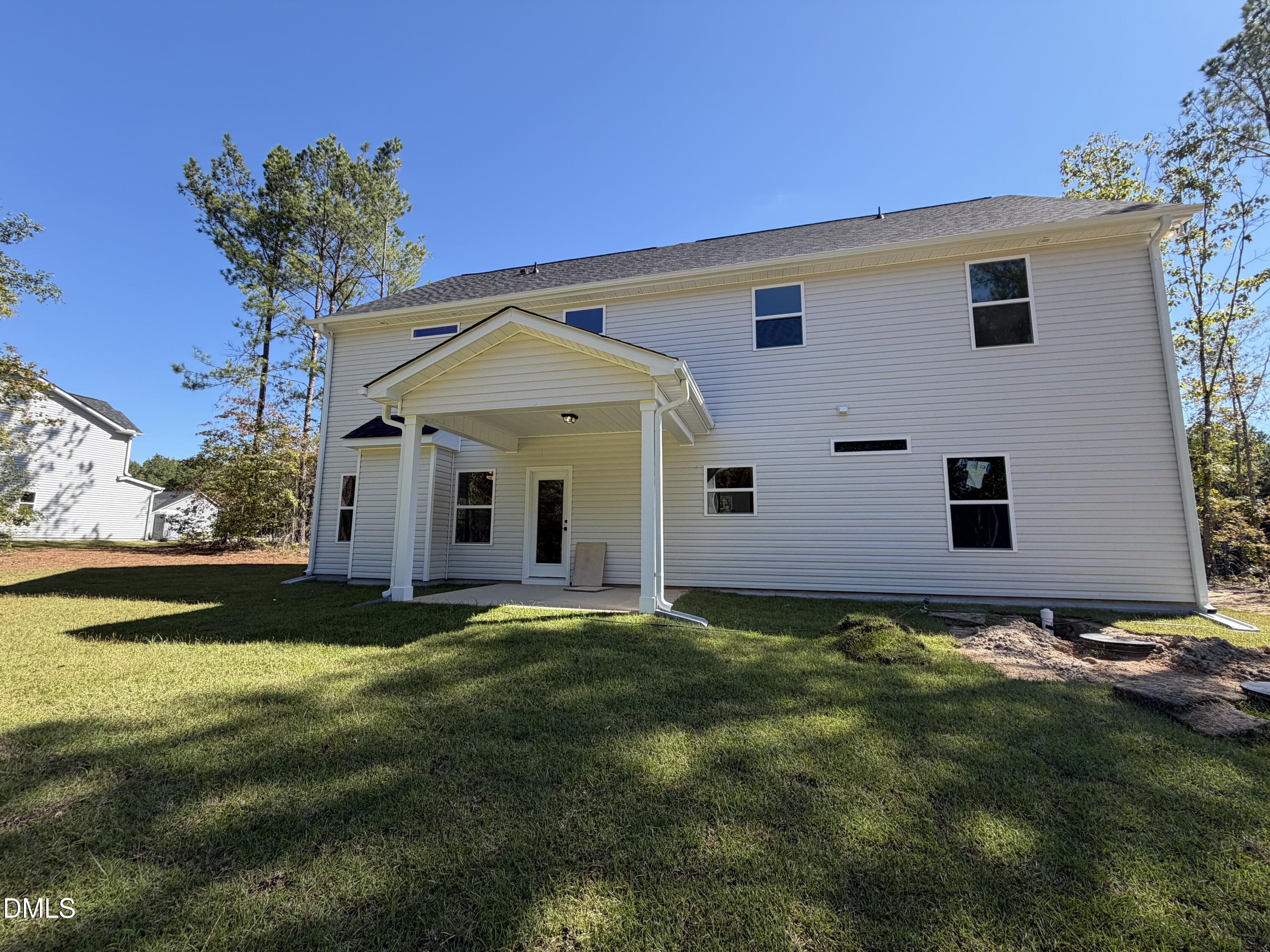 main property photo 25