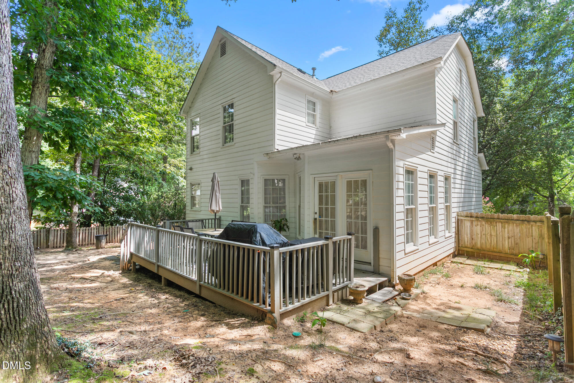 main property photo 38