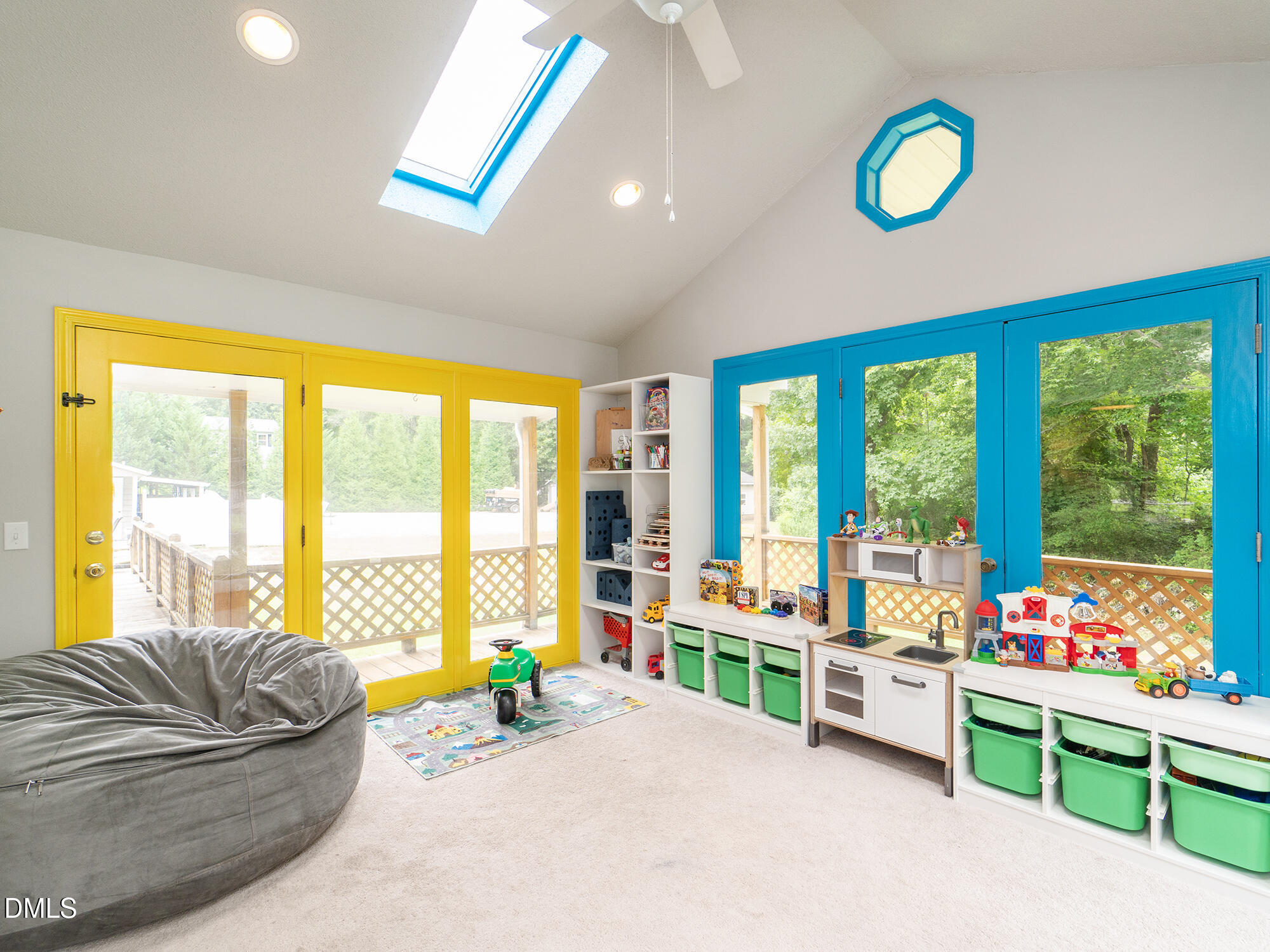 main property photo 15